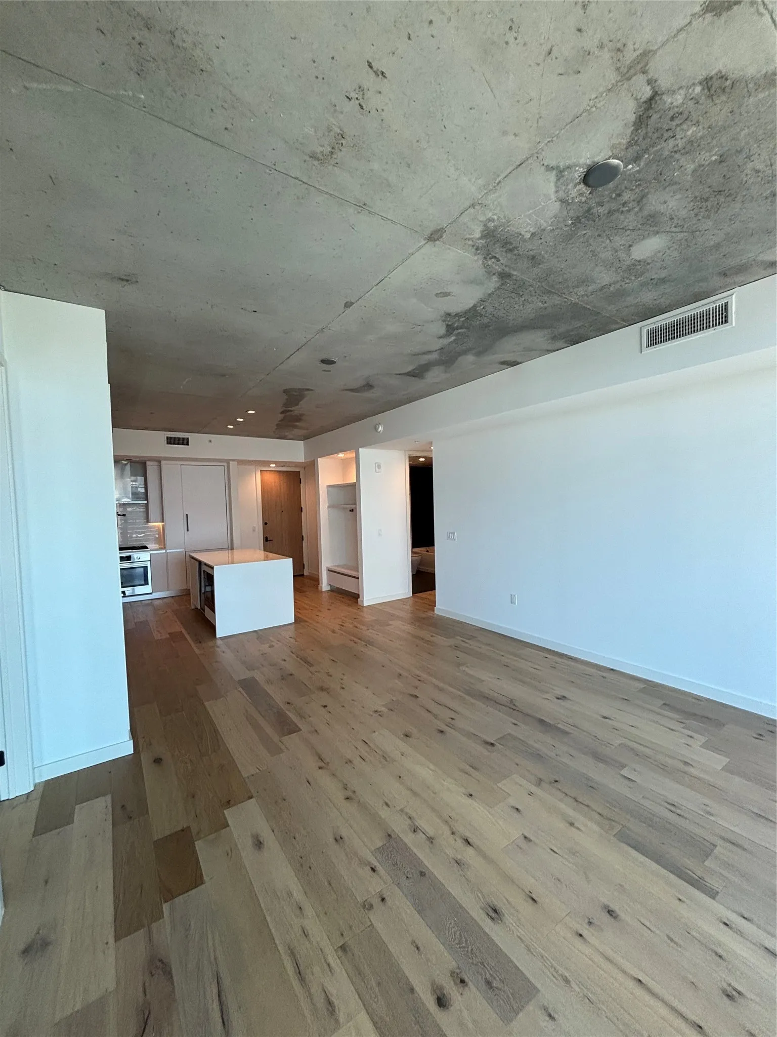 Apartment For Rent in Dallas County , 1801 N Pearl Street 3110, Dallas, Texas 75201, 3 Bedroom, 2 Bathroom, 3 Garage spaces, 1,396 Sqft, built in 2021, mls#21391499, Real Estate Agent in Dallas, Homes For Rent in Dallas county, Homes For Rent in Dallas, Realtor in Dallas Texas, Real Estate Brokerage Independent Realty Texas, Luminita Cordes Realtor