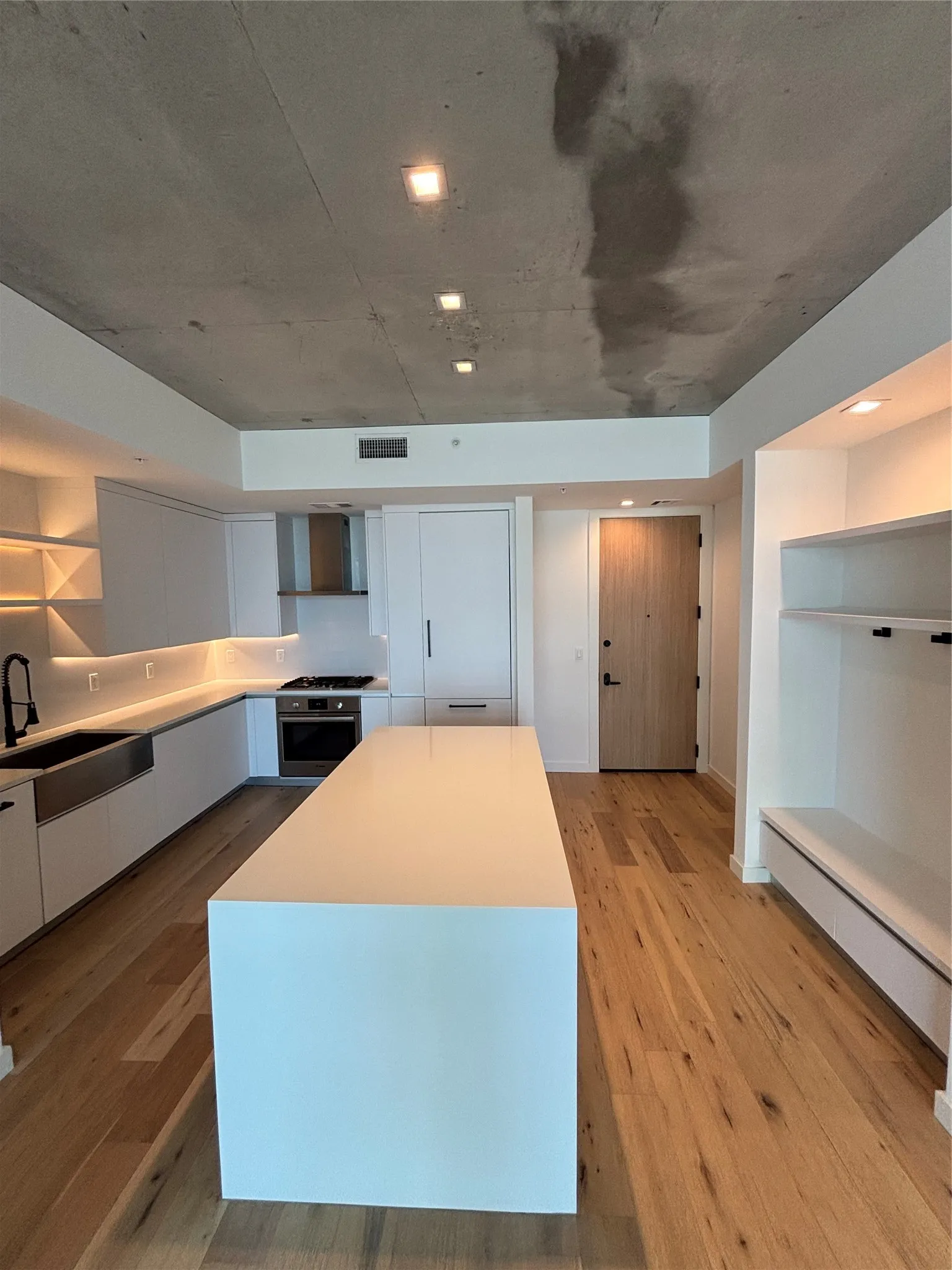 Apartment For Rent in Dallas County , 1801 N Pearl Street 3110, Dallas, Texas 75201, 3 Bedroom, 2 Bathroom, 3 Garage spaces, 1,396 Sqft, built in 2021, mls#21391499, Real Estate Agent in Dallas, Homes For Rent in Dallas county, Homes For Rent in Dallas, Realtor in Dallas Texas, Real Estate Brokerage Independent Realty Texas, Luminita Cordes Realtor