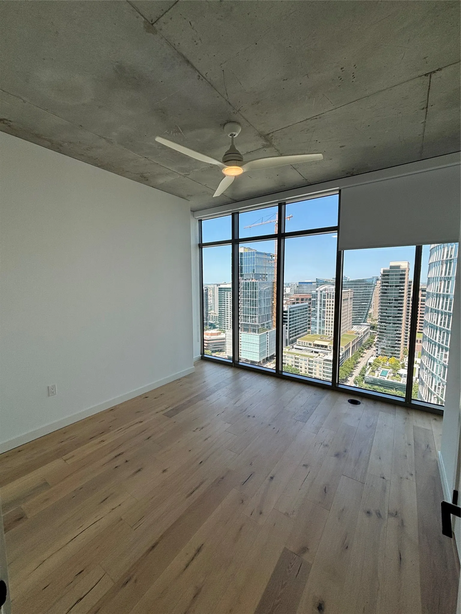 Apartment For Rent in Dallas County , 1801 N Pearl Street 3110, Dallas, Texas 75201, 3 Bedroom, 2 Bathroom, 3 Garage spaces, 1,396 Sqft, built in 2021, mls#21391499, Real Estate Agent in Dallas, Homes For Rent in Dallas county, Homes For Rent in Dallas, Realtor in Dallas Texas, Real Estate Brokerage Independent Realty Texas, Luminita Cordes Realtor