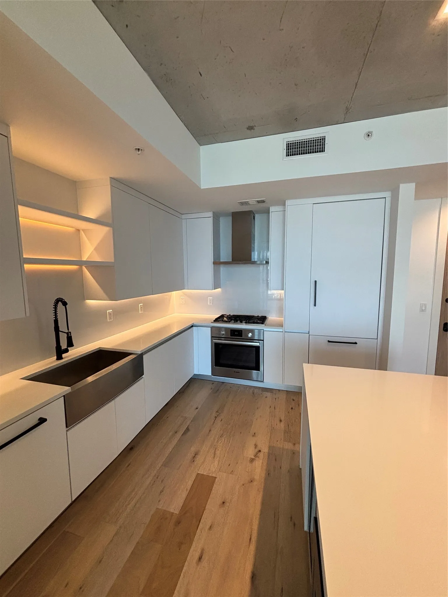 Apartment For Rent in Dallas County , 1801 N Pearl Street 3110, Dallas, Texas 75201, 3 Bedroom, 2 Bathroom, 3 Garage spaces, 1,396 Sqft, built in 2021, mls#21391499, Real Estate Agent in Dallas, Homes For Rent in Dallas county, Homes For Rent in Dallas, Realtor in Dallas Texas, Real Estate Brokerage Independent Realty Texas, Luminita Cordes Realtor