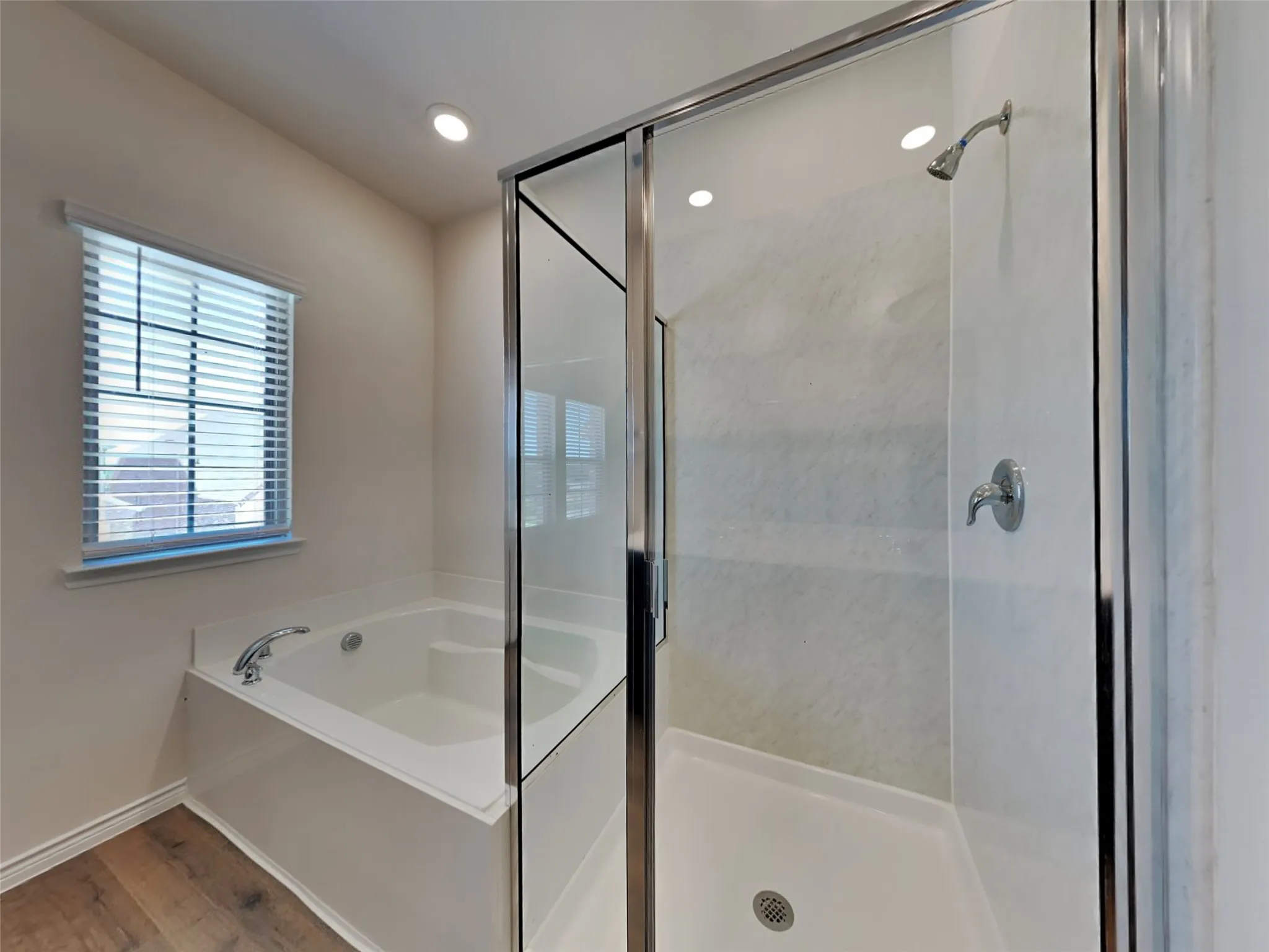 Townhouse For Rent in Dallas County , 2005 Buffalo Hill Drive, Mesquite, Texas 75149, 3 Bedroom, 3 Bathroom, 2 Garage spaces, 1,691 Sqft, built in 2022, mls#21391505, Real Estate Agent in Mesquite, Homes For Rent in Dallas county, Homes For Rent in Mesquite, Realtor in Mesquite Texas, Real Estate Brokerage Independent Realty Texas, Luminita Cordes Realtor