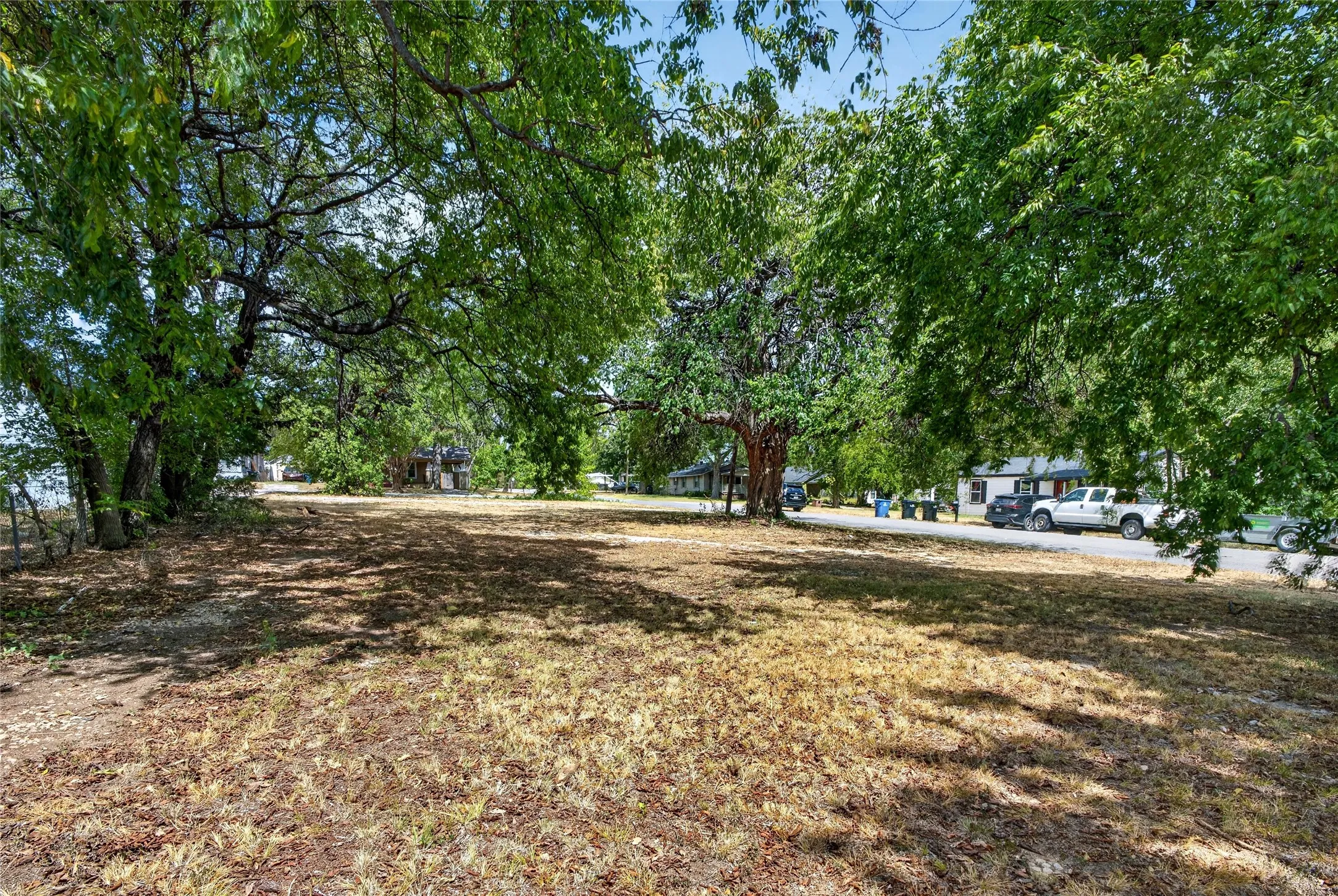 Unimproved Land For Sale in Grayson County , 000 Bond Street, Denison, Texas 75020, 0, 0, Garage spaces, 0 Sqft, built in 0, mls#21386300, Real Estate Agent in Denison, Homes For Sale in Grayson county, Homes For Sale in Denison, Realtor in Denison Texas, Real Estate Brokerage Independent Realty Texas, Luminita Cordes Realtor