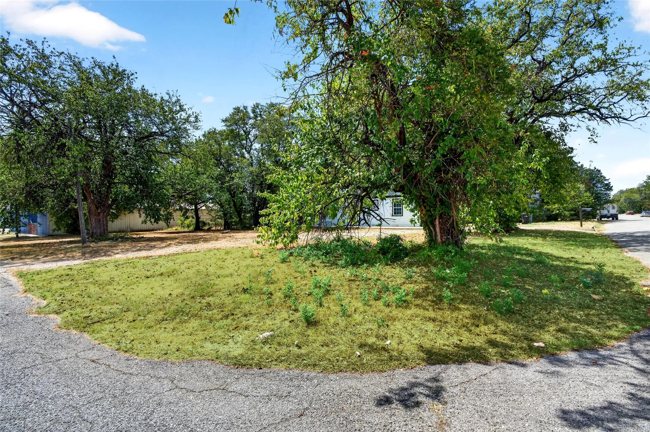 Unimproved Land For Sale in Grayson County , 000 Bond Street, Denison, Texas 75020, 0, 0, Garage spaces, 0 Sqft, built in 0, mls#21386300, Real Estate Agent in Denison, Homes For Sale in Grayson county, Homes For Sale in Denison, Realtor in Denison Texas, Real Estate Brokerage Independent Realty Texas, Luminita Cordes Realtor