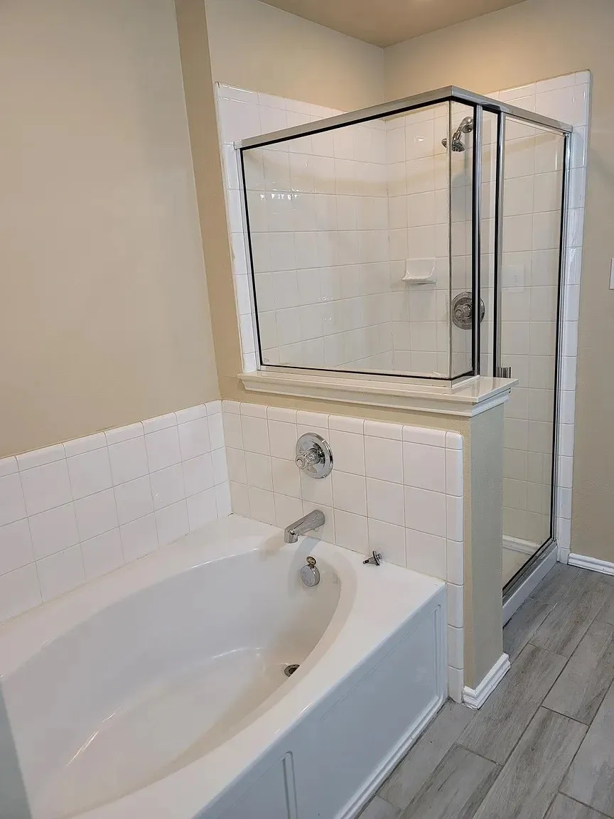 Single Family Residence For Rent in Dallas County , 4706 Maritime Cove, Garland, Texas 75043, 3 Bedroom, 3 Bathroom, 2 Garage spaces, 2,354 Sqft, built in 2005, mls#21391523, Real Estate Agent in Garland, Homes For Rent in Dallas county, Homes For Rent in Garland, Realtor in Garland Texas, Real Estate Brokerage Independent Realty Texas, Luminita Cordes Realtor