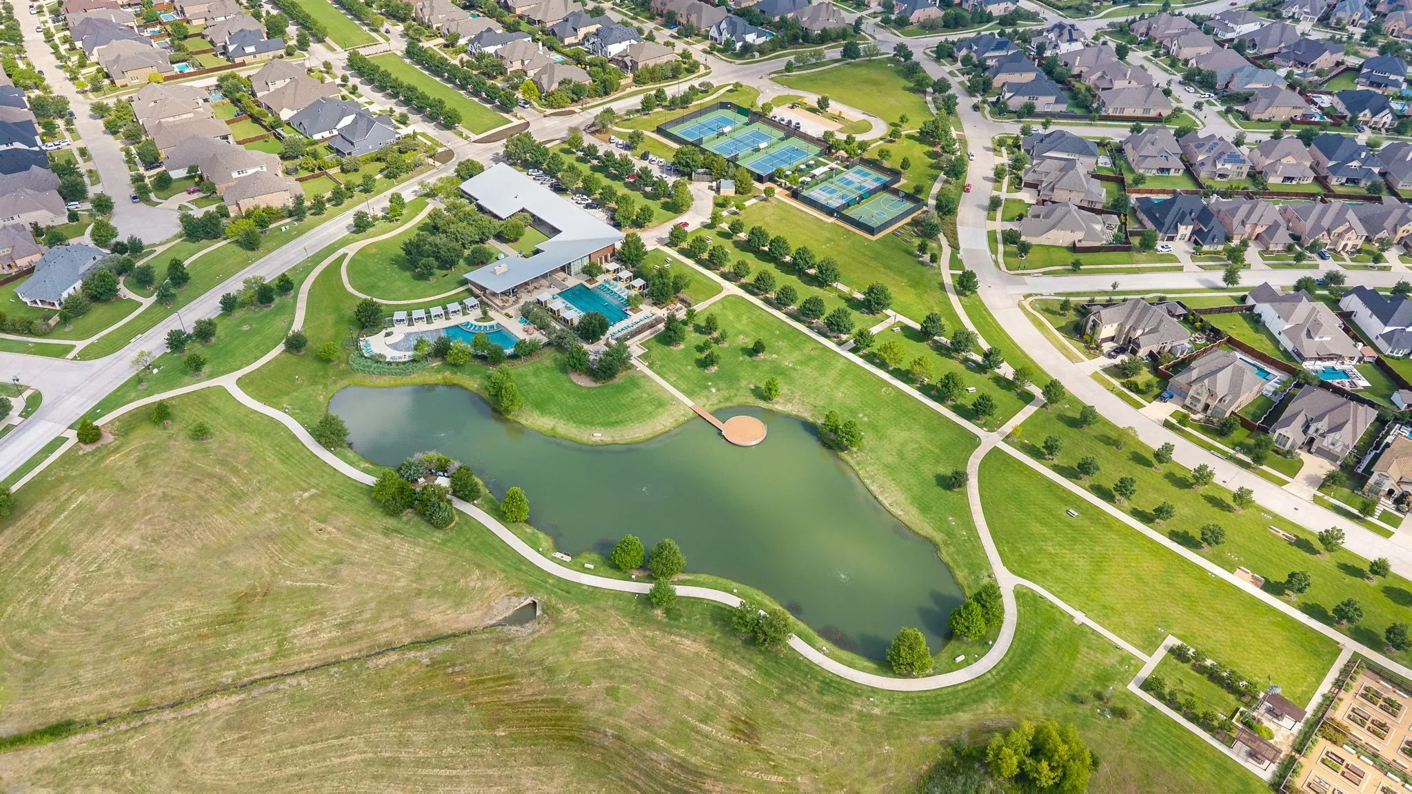 Townhouse For Sale in Denton County , 4090 Pequin Drive, Prosper, Texas 75078, 3 Bedroom, 3 Bathroom, 2 Garage spaces, 2,078 Sqft, built in 2017, mls#21391529, Real Estate Agent in Prosper, Homes For Sale in Denton county, Homes For Sale in Prosper, Realtor in Prosper Texas, Real Estate Brokerage Independent Realty Texas, Luminita Cordes Realtor