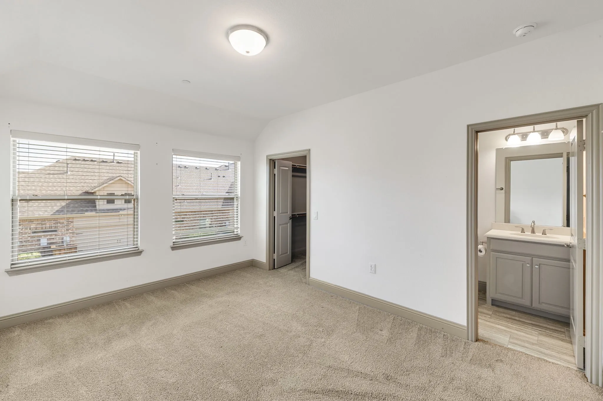 Townhouse For Sale in Denton County , 4090 Pequin Drive, Prosper, Texas 75078, 3 Bedroom, 3 Bathroom, 2 Garage spaces, 2,078 Sqft, built in 2017, mls#21391529, Real Estate Agent in Prosper, Homes For Sale in Denton county, Homes For Sale in Prosper, Realtor in Prosper Texas, Real Estate Brokerage Independent Realty Texas, Luminita Cordes Realtor