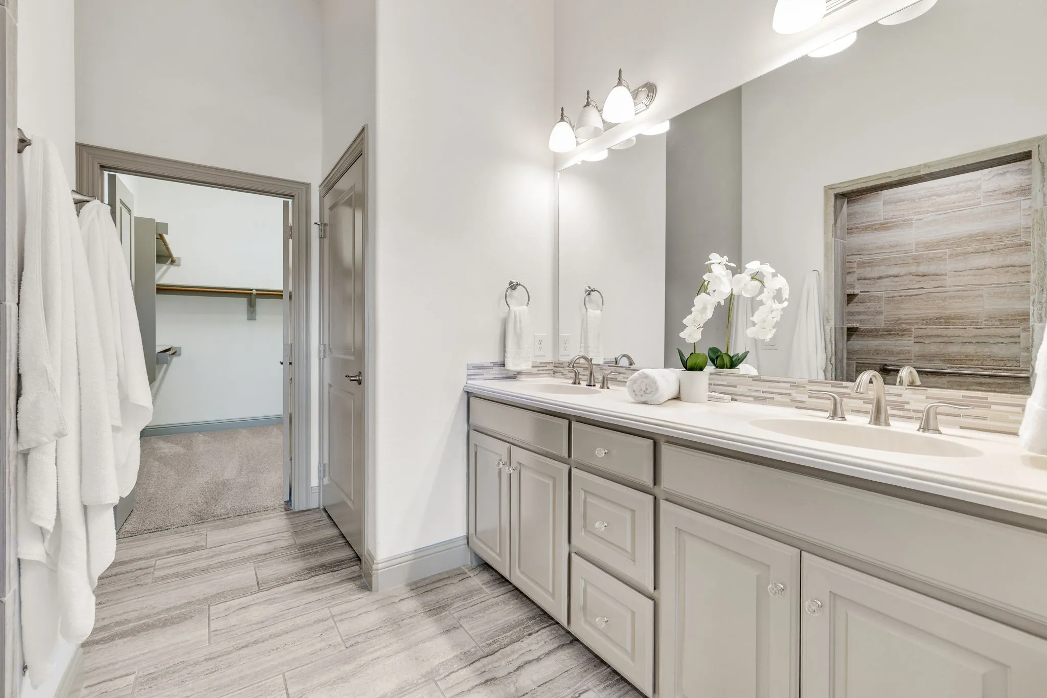 Townhouse For Sale in Denton County , 4090 Pequin Drive, Prosper, Texas 75078, 3 Bedroom, 3 Bathroom, 2 Garage spaces, 2,078 Sqft, built in 2017, mls#21391529, Real Estate Agent in Prosper, Homes For Sale in Denton county, Homes For Sale in Prosper, Realtor in Prosper Texas, Real Estate Brokerage Independent Realty Texas, Luminita Cordes Realtor