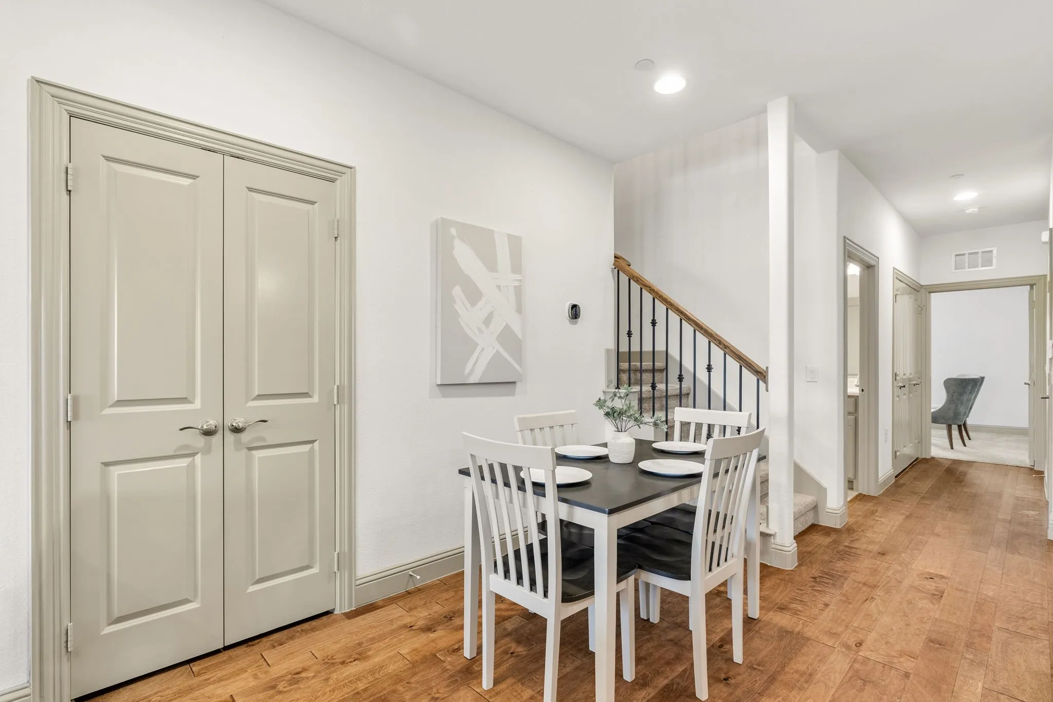 Townhouse For Sale in Denton County , 4090 Pequin Drive, Prosper, Texas 75078, 3 Bedroom, 3 Bathroom, 2 Garage spaces, 2,078 Sqft, built in 2017, mls#21391529, Real Estate Agent in Prosper, Homes For Sale in Denton county, Homes For Sale in Prosper, Realtor in Prosper Texas, Real Estate Brokerage Independent Realty Texas, Luminita Cordes Realtor