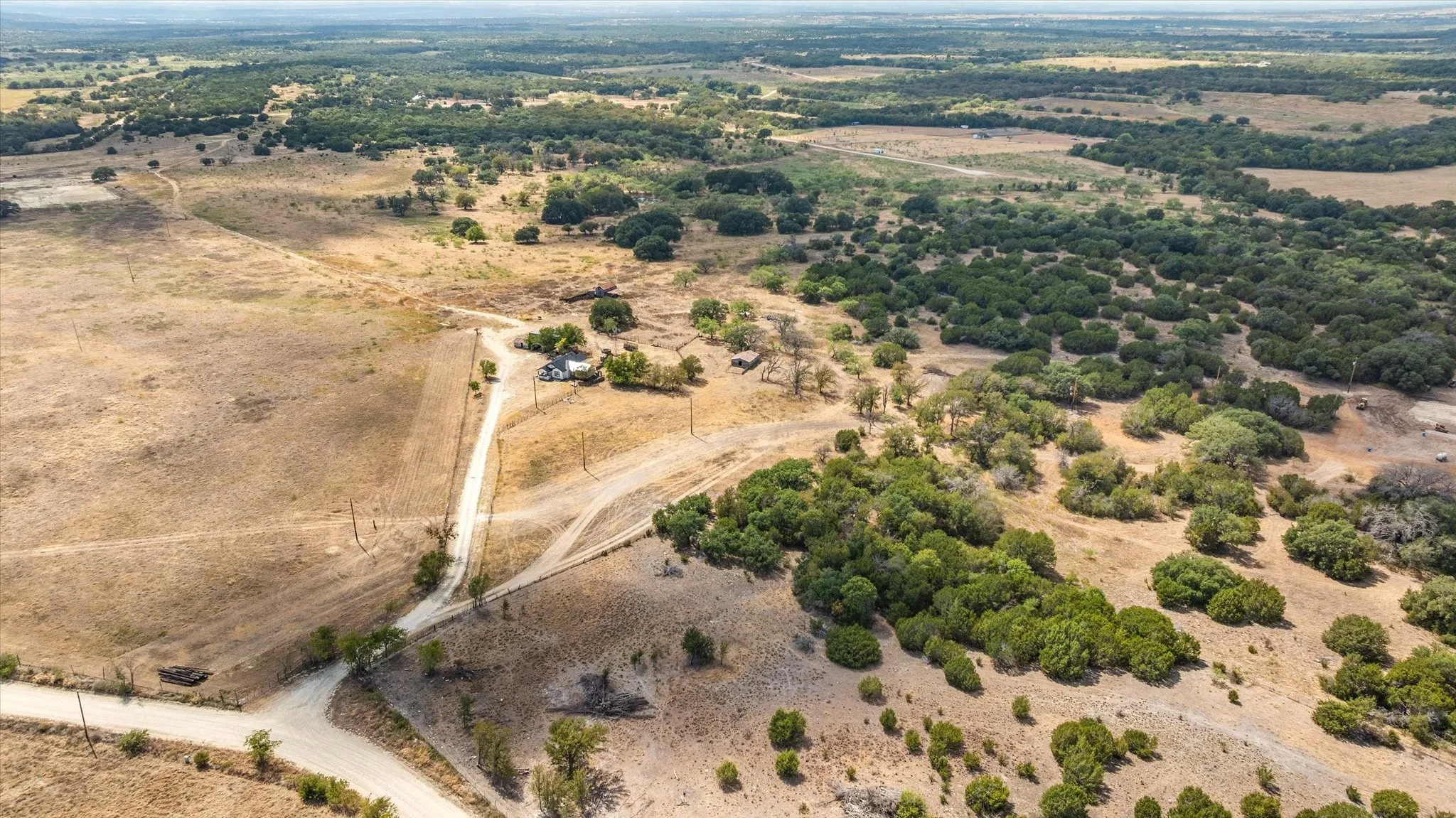 Single Family Residence For Sale in Hamilton County , 234 County Road 127, Carlton, Texas 76436, 3 Bedroom, 2 Bathroom, 1 Garage spaces, 1,468 Sqft, built in 1900, mls#21391532, Real Estate Agent in Carlton, Homes For Sale in Hamilton county, Homes For Sale in Carlton, Realtor in Carlton Texas, Real Estate Brokerage Independent Realty Texas, Luminita Cordes Realtor