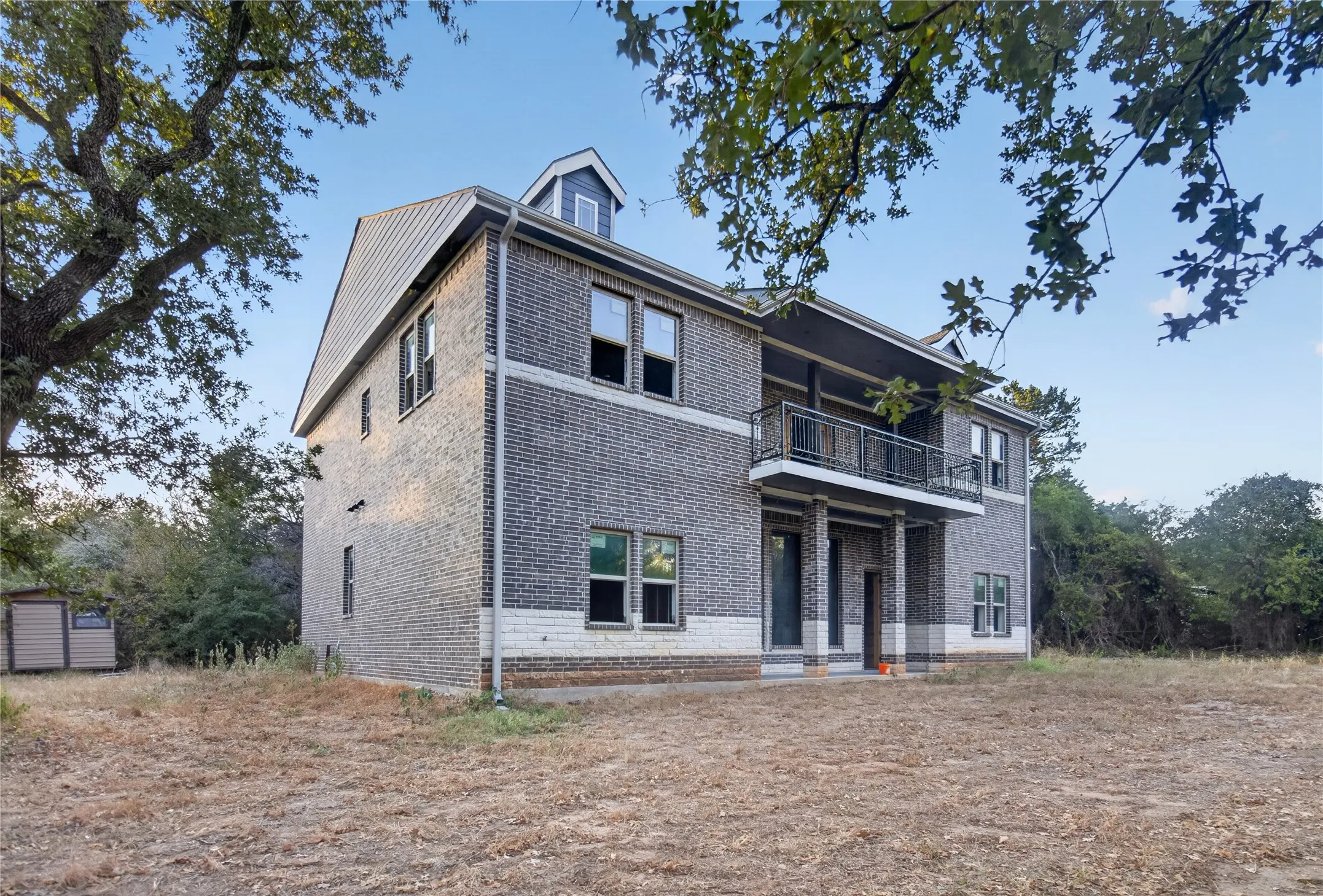 Single Family Residence For Sale