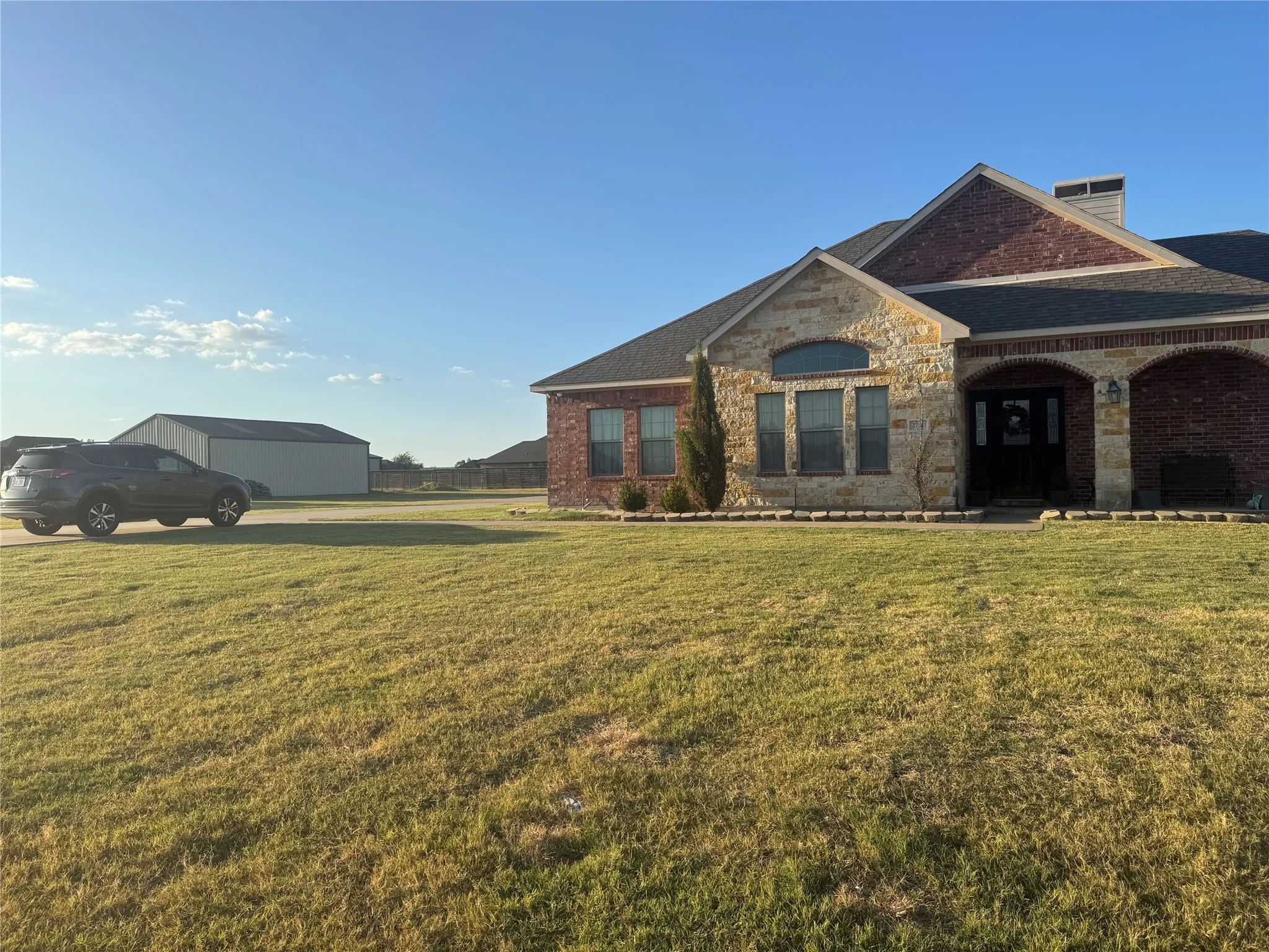Single Family Residence For Sale in Collin County , 2700 Jessica Way Lane, Royse City, Texas 75189, 3 Bedroom, 3 Bathroom, 2 Garage spaces, 2,303 Sqft, built in 2013, mls#21365175, Real Estate Agent in Royse City, Homes For Sale in Collin county, Homes For Sale in Royse City, Realtor in Royse City Texas, Real Estate Brokerage Independent Realty Texas, Luminita Cordes Realtor