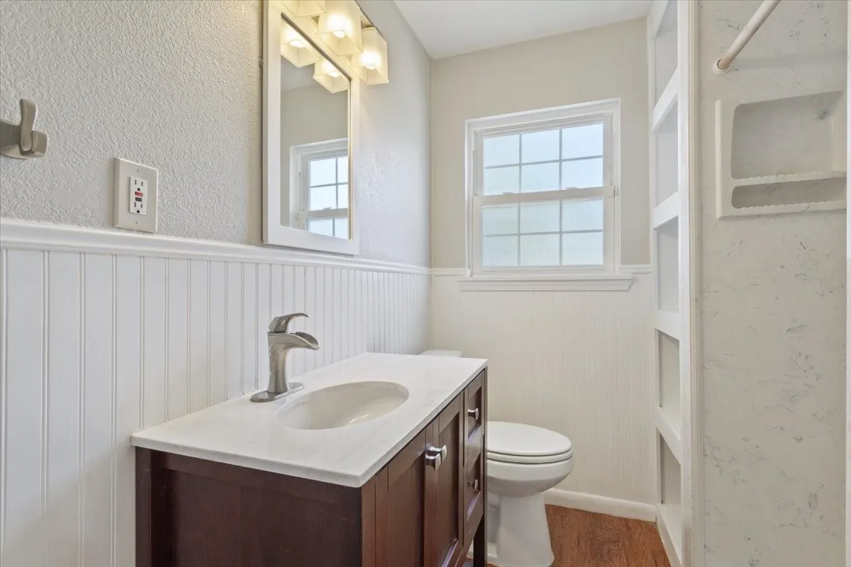 Single Family Residence For Sale in Coryell County , 2311 Terrace Drive, Copperas Cove, Texas 76522, 3 Bedroom, 2 Bathroom, Garage spaces, 1,269 Sqft, built in 1963, mls#21391535, Real Estate Agent in Copperas Cove, Homes For Sale in Coryell county, Homes For Sale in Copperas Cove, Realtor in Copperas Cove Texas, Real Estate Brokerage Independent Realty Texas, Luminita Cordes Realtor