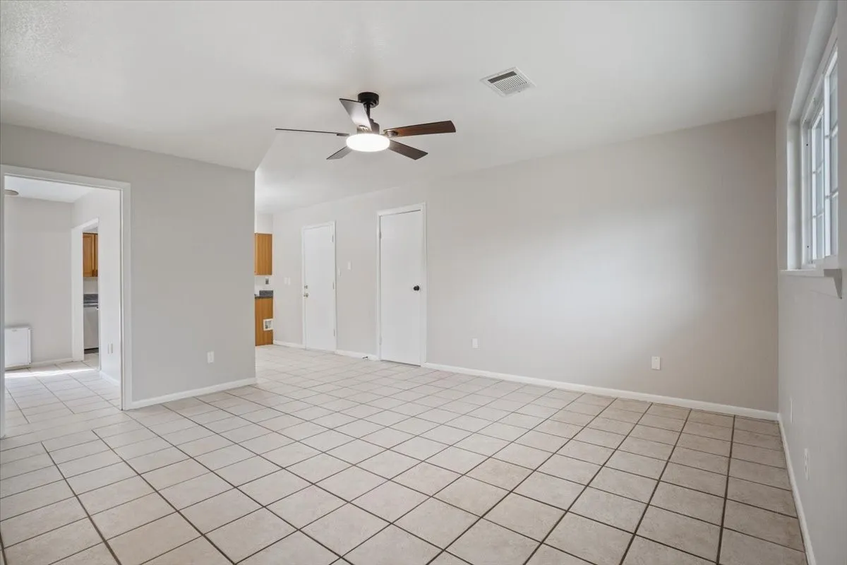 Single Family Residence For Sale in Coryell County , 2311 Terrace Drive, Copperas Cove, Texas 76522, 3 Bedroom, 2 Bathroom, Garage spaces, 1,269 Sqft, built in 1963, mls#21391535, Real Estate Agent in Copperas Cove, Homes For Sale in Coryell county, Homes For Sale in Copperas Cove, Realtor in Copperas Cove Texas, Real Estate Brokerage Independent Realty Texas, Luminita Cordes Realtor