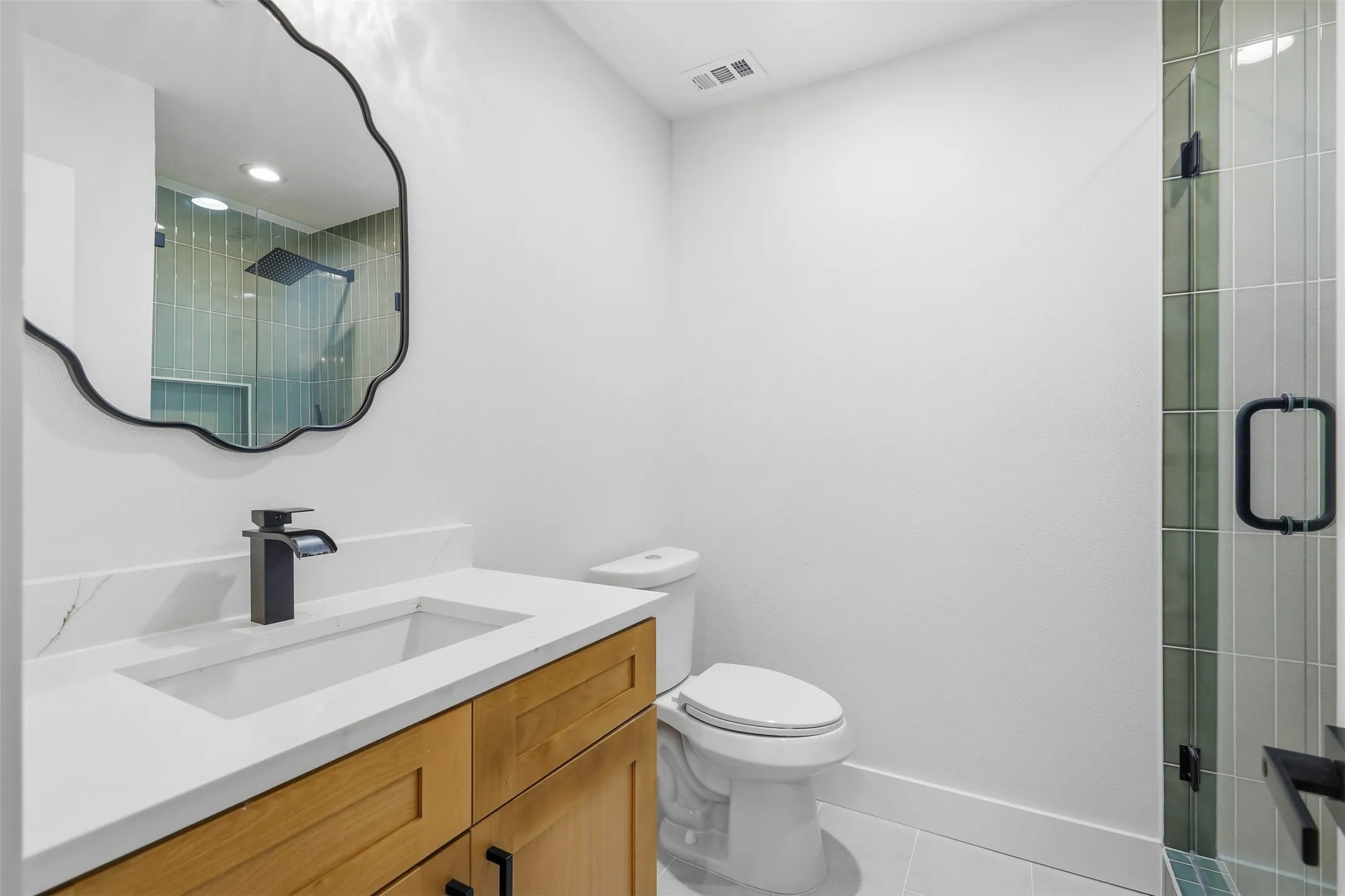 2nd primary bath