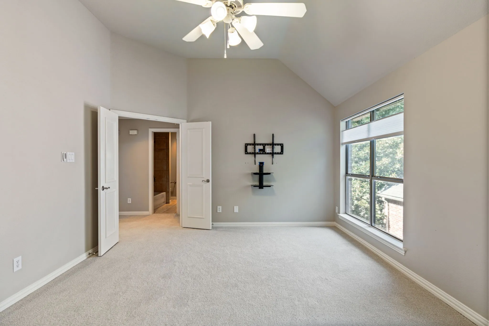 Upstairs Game Room with Wet Bar