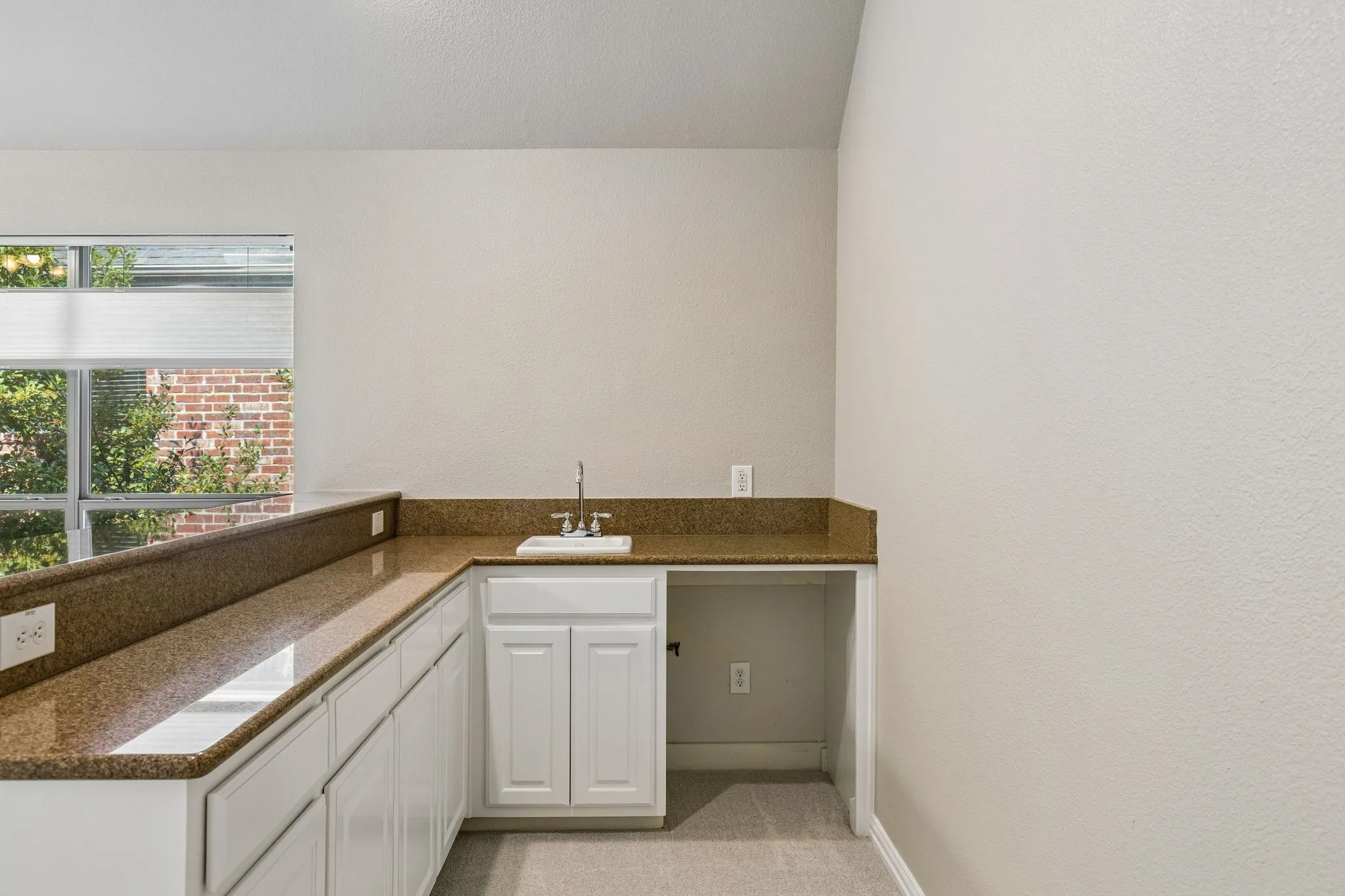 Wet Bar in Upstairs Game Room