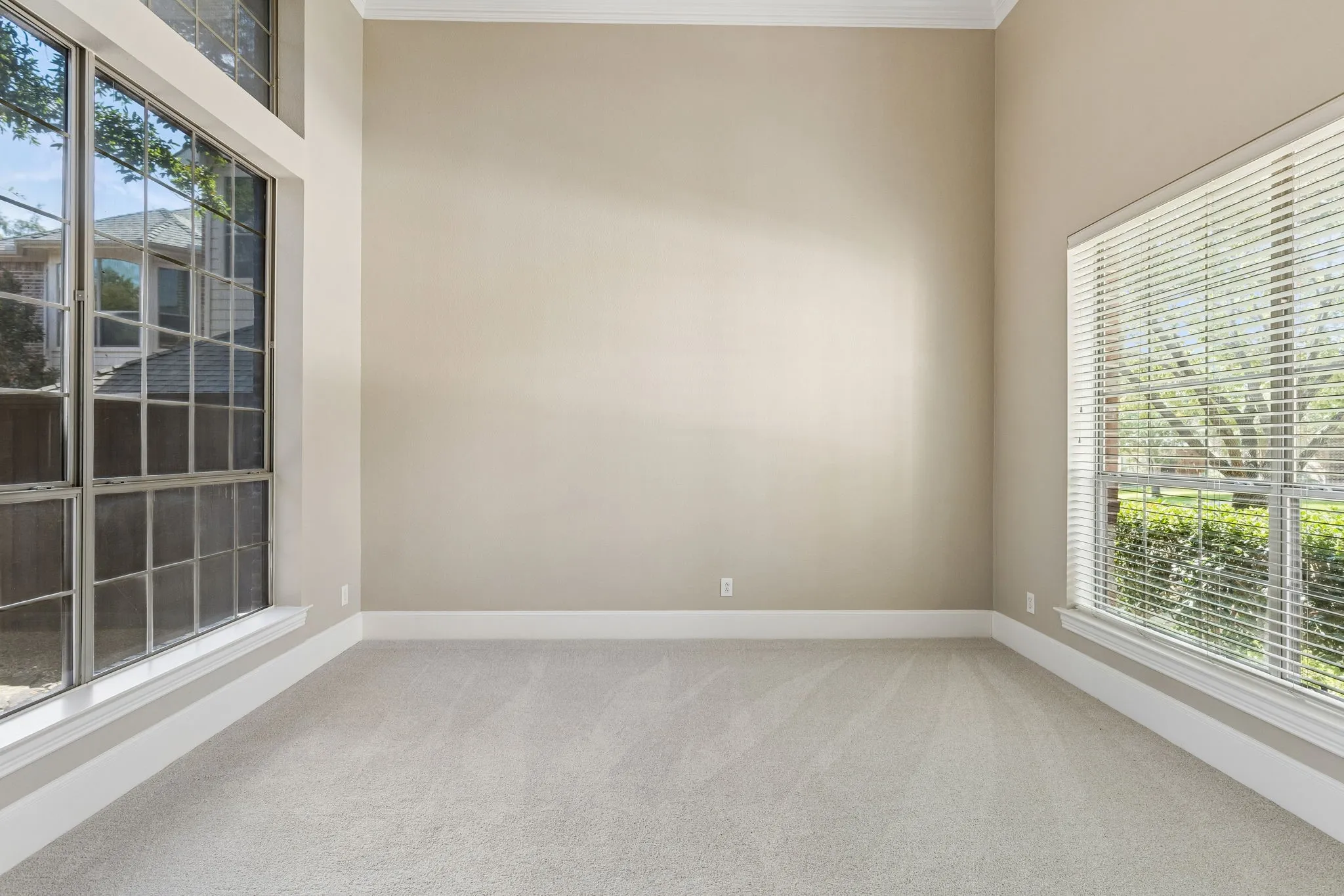 Single Family Residence For Sale in Denton County , 4750 Haverford Drive, Frisco, Texas 75034, 5 Bedroom, 4 Bathroom, 3 Garage spaces, 4,043 Sqft, built in 2002, mls#21391547, Real Estate Agent in Frisco, Homes For Sale in Denton county, Homes For Sale in Frisco, Realtor in Frisco Texas, Real Estate Brokerage Independent Realty Texas, Luminita Cordes Realtor
