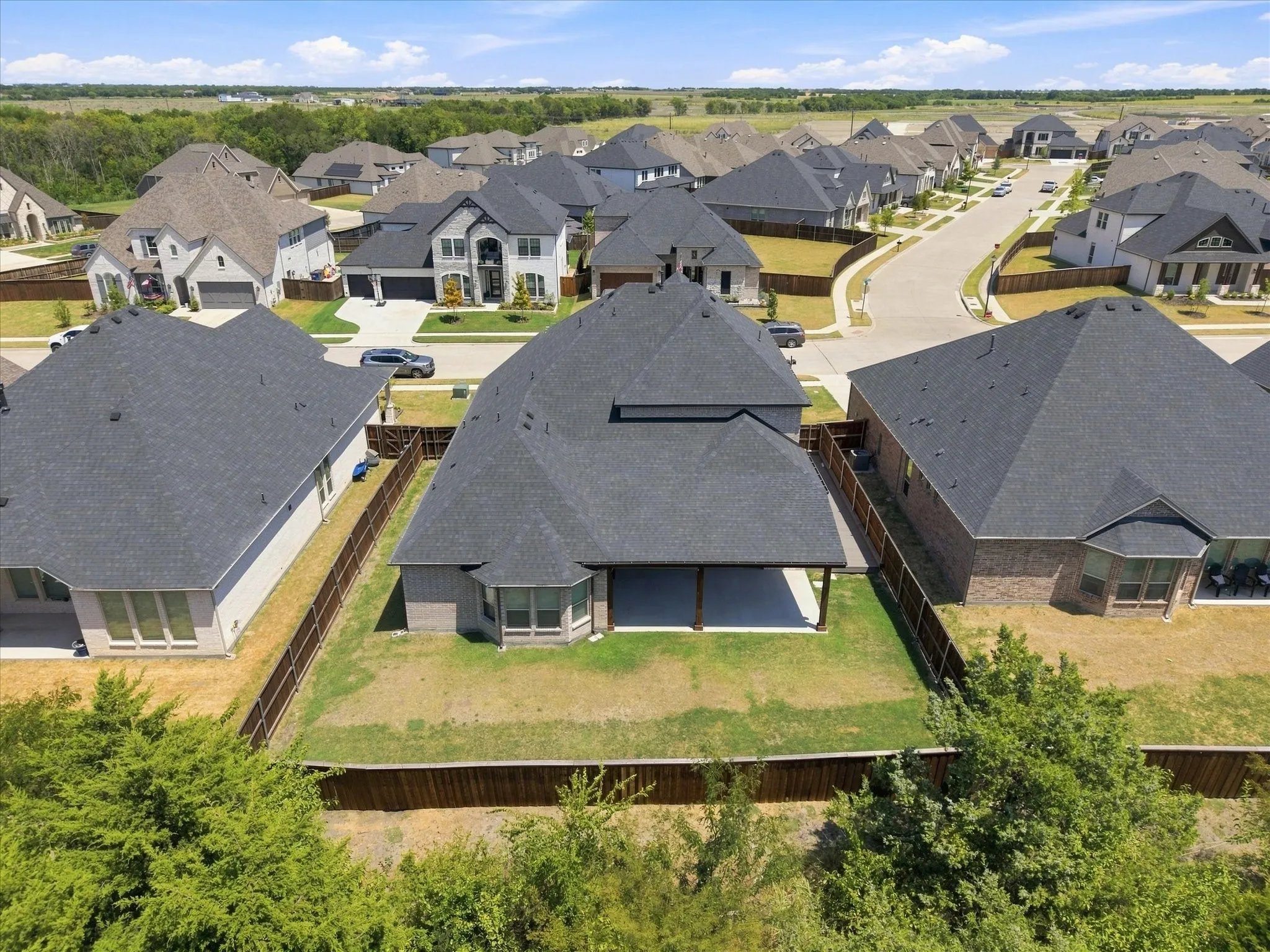 Single Family Residence For Rent in Rockwall County , 1815 Navarre Way, Mclendon Chisholm, Texas 75032, 4 Bedroom, 5 Bathroom, 2 Garage spaces, 2,859 Sqft, built in 2022, mls#21391546, Real Estate Agent in Mclendon Chisholm, Homes For Rent in Rockwall county, Homes For Rent in Mclendon Chisholm, Realtor in Mclendon Chisholm Texas, Real Estate Brokerage Independent Realty Texas, Luminita Cordes Realtor