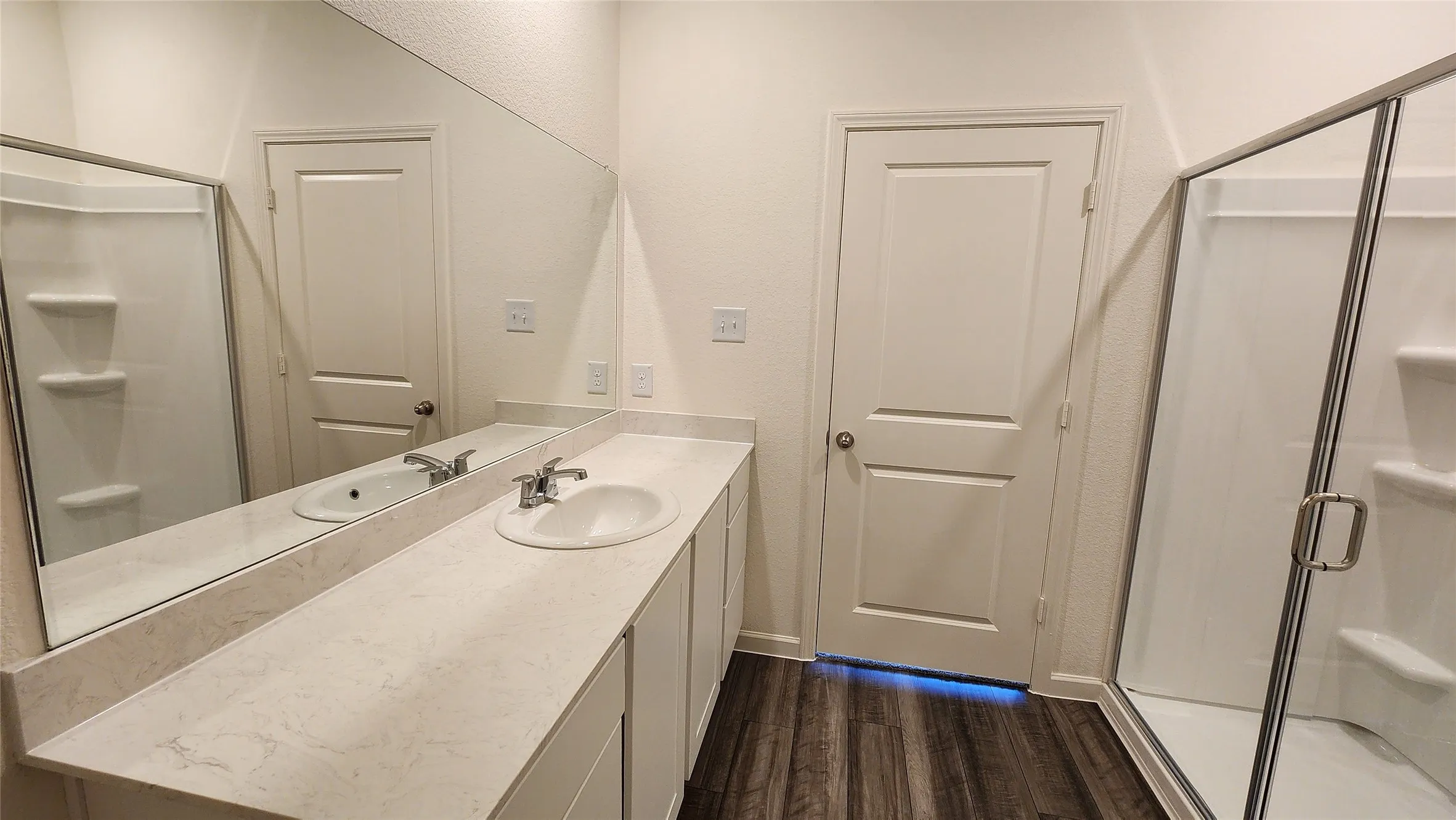 Single Family Residence For Rent in Kaufman County , 1214 HERRING Drive, Forney, Texas 75126, 5 Bedroom, 3 Bathroom, 2 Garage spaces, 2,223 Sqft, built in 2026, mls#21391539, Real Estate Agent in Forney, Homes For Rent in Kaufman county, Homes For Rent in Forney, Realtor in Forney Texas, Real Estate Brokerage Independent Realty Texas, Luminita Cordes Realtor