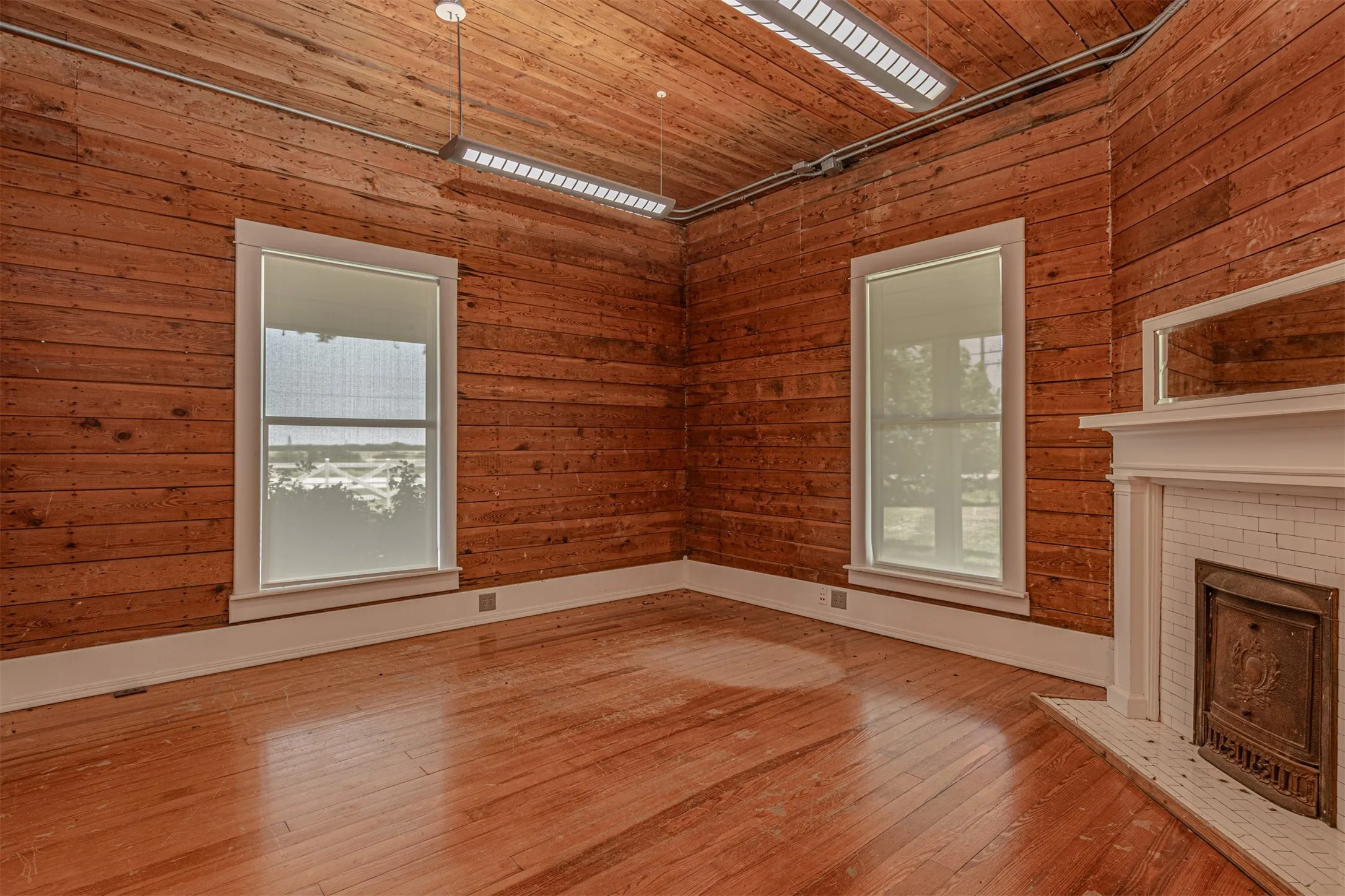 Office For Rent in Rockwall County , 3435 State Highway 276, Rockwall, Texas 75032, 0, 0, Garage spaces, 0 Sqft, built in 1912, mls#21391559, Real Estate Agent in Rockwall, Homes For Rent in Rockwall county, Homes For Rent in Rockwall, Realtor in Rockwall Texas, Real Estate Brokerage Independent Realty Texas, Luminita Cordes Realtor