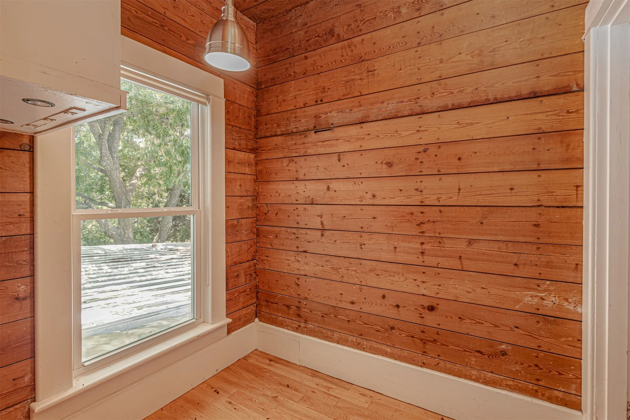 Office For Rent in Rockwall County , 3435 State Highway 276, Rockwall, Texas 75032, 0, 0, Garage spaces, 0 Sqft, built in 1912, mls#21391559, Real Estate Agent in Rockwall, Homes For Rent in Rockwall county, Homes For Rent in Rockwall, Realtor in Rockwall Texas, Real Estate Brokerage Independent Realty Texas, Luminita Cordes Realtor