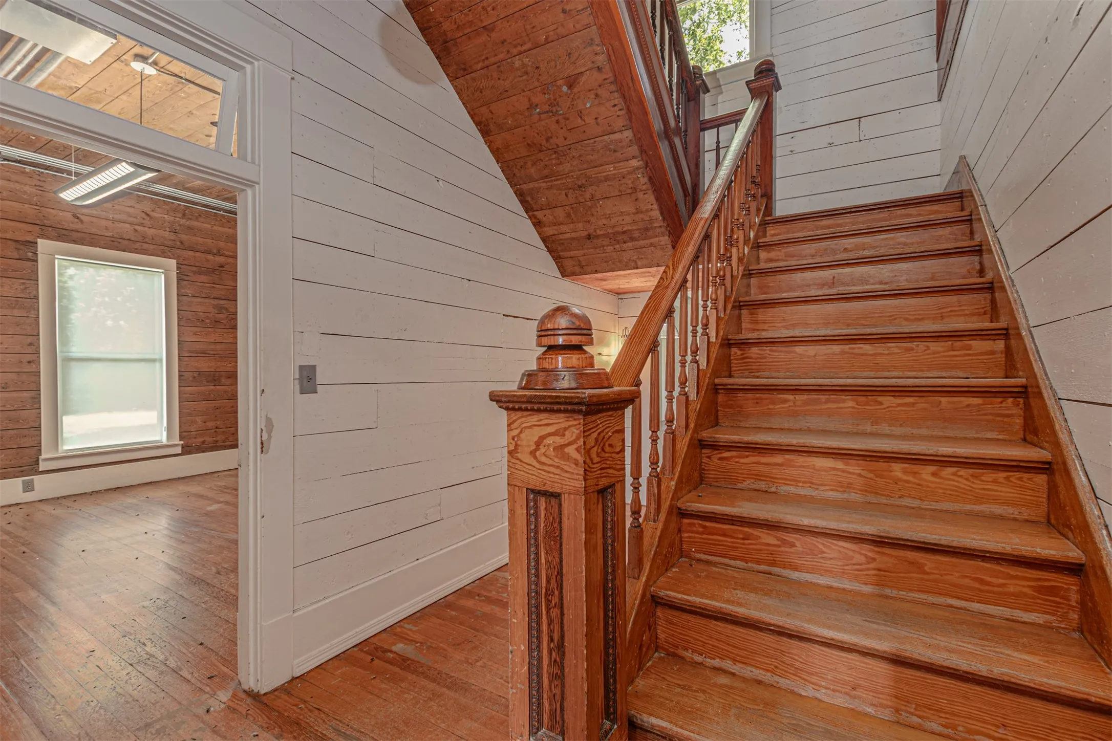 Office For Rent in Rockwall County , 3435 State Highway 276, Rockwall, Texas 75032, 0, 0, Garage spaces, 0 Sqft, built in 1912, mls#21391559, Real Estate Agent in Rockwall, Homes For Rent in Rockwall county, Homes For Rent in Rockwall, Realtor in Rockwall Texas, Real Estate Brokerage Independent Realty Texas, Luminita Cordes Realtor