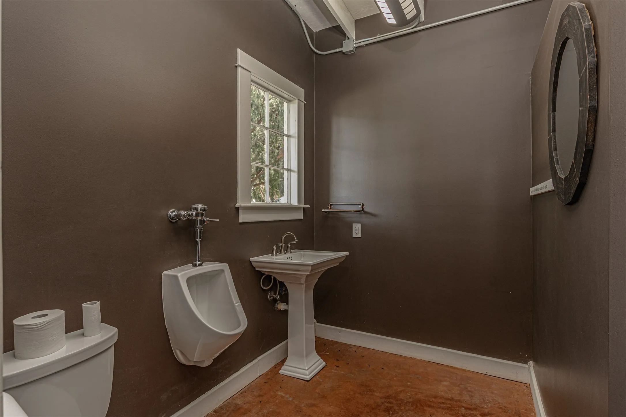 Office For Rent in Rockwall County , 3435 State Highway 276, Rockwall, Texas 75032, 0, 0, Garage spaces, 0 Sqft, built in 1912, mls#21391559, Real Estate Agent in Rockwall, Homes For Rent in Rockwall county, Homes For Rent in Rockwall, Realtor in Rockwall Texas, Real Estate Brokerage Independent Realty Texas, Luminita Cordes Realtor