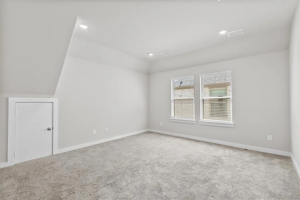 Single Family Residence For Rent in Collin County , 3513 Chambers Drive, Farmersville, Texas 75442, 4 Bedroom, 4 Bathroom, 2 Garage spaces, 2,550 Sqft, built in 2023, mls#21391554, Real Estate Agent in Farmersville, Homes For Rent in Collin county, Homes For Rent in Farmersville, Realtor in Farmersville Texas, Real Estate Brokerage Independent Realty Texas, Luminita Cordes Realtor
