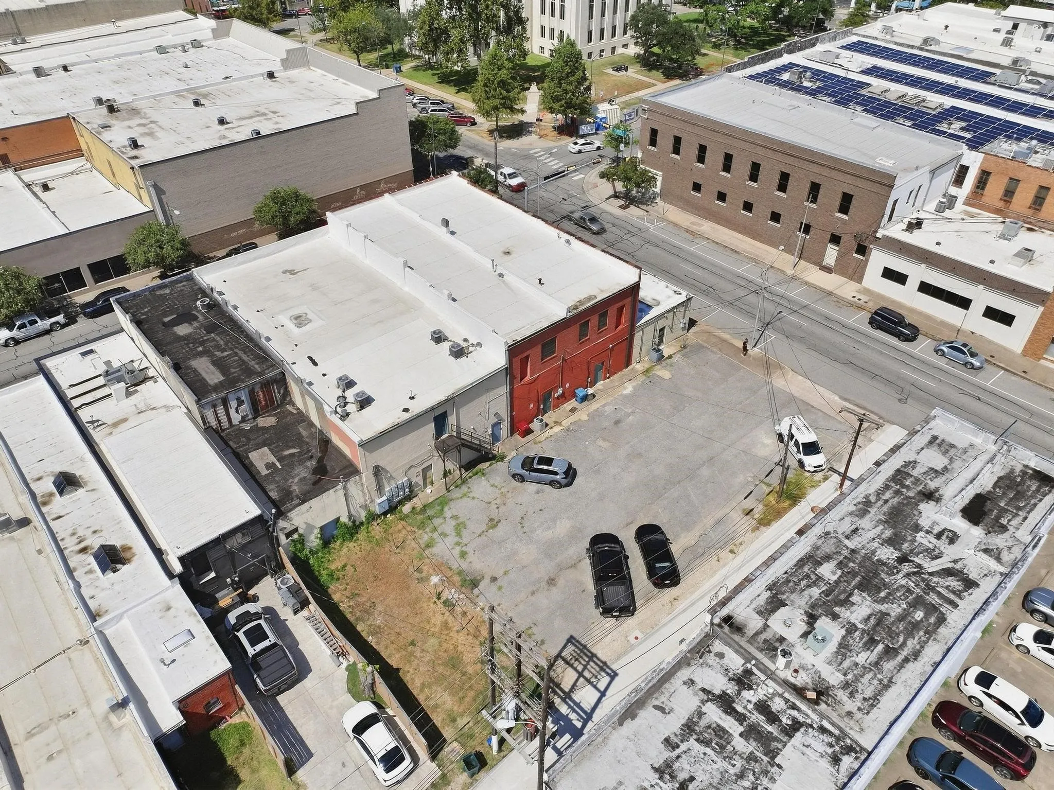 Retail For Sale in Grayson County , 207 S Travis Street 207-20, Sherman, Texas 75090, 0, 0, Garage spaces, 0 Sqft, built in 1900, mls#21391565, Real Estate Agent in Sherman, Homes For Sale in Grayson county, Homes For Sale in Sherman, Realtor in Sherman Texas, Real Estate Brokerage Independent Realty Texas, Luminita Cordes Realtor