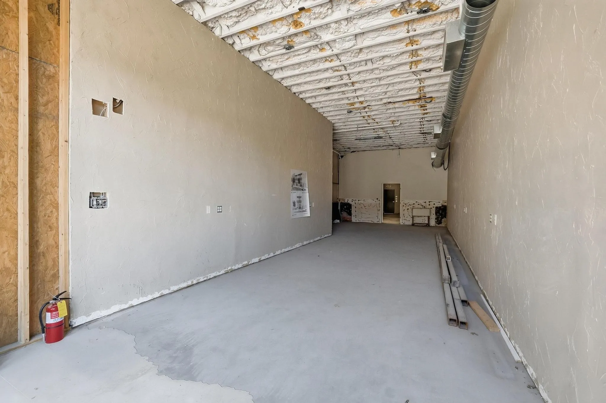 Retail For Sale in Grayson County , 207 S Travis Street 207-20, Sherman, Texas 75090, 0, 0, Garage spaces, 0 Sqft, built in 1900, mls#21391565, Real Estate Agent in Sherman, Homes For Sale in Grayson county, Homes For Sale in Sherman, Realtor in Sherman Texas, Real Estate Brokerage Independent Realty Texas, Luminita Cordes Realtor