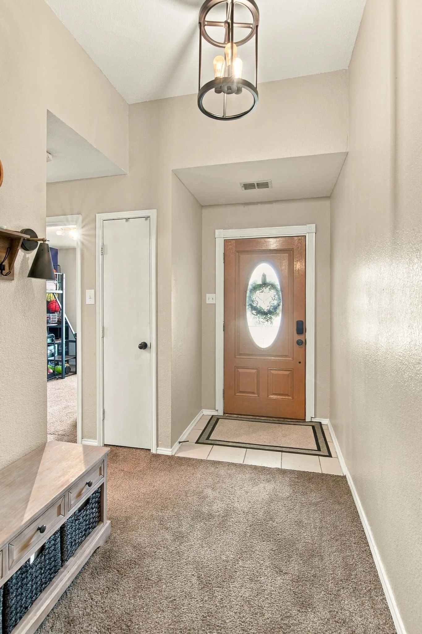 Single Family Residence For Sale in Johnson County , 849 Canyon Cove Drive, Burleson, Texas 76028, 4 Bedroom, 2 Bathroom, Garage spaces, 1,627 Sqft, built in 2001, mls#21391331, Real Estate Agent in Burleson, Homes For Sale in Johnson county, Homes For Sale in Burleson, Realtor in Burleson Texas, Real Estate Brokerage Independent Realty Texas, Luminita Cordes Realtor