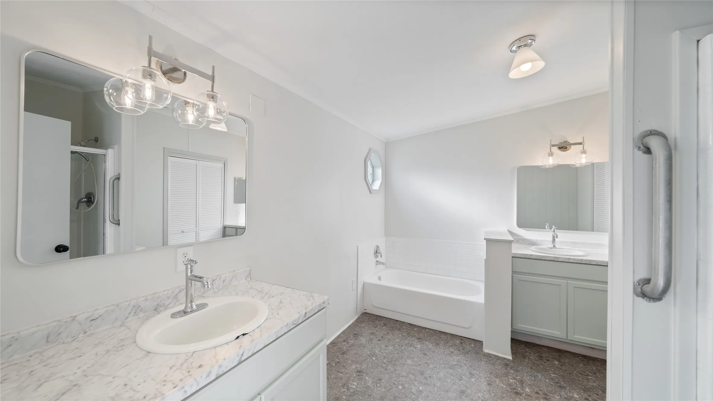 Mobile Home For Sale in Van Zandt County , 581 vz county road 4223, Athens, Texas 75752, 3 Bedroom, 2 Bathroom, Garage spaces, 2,016 Sqft, built in 1999, mls#21391361, Real Estate Agent in Athens, Homes For Sale in Van Zandt county, Homes For Sale in Athens, Realtor in Athens Texas, Real Estate Brokerage Independent Realty Texas, Luminita Cordes Realtor