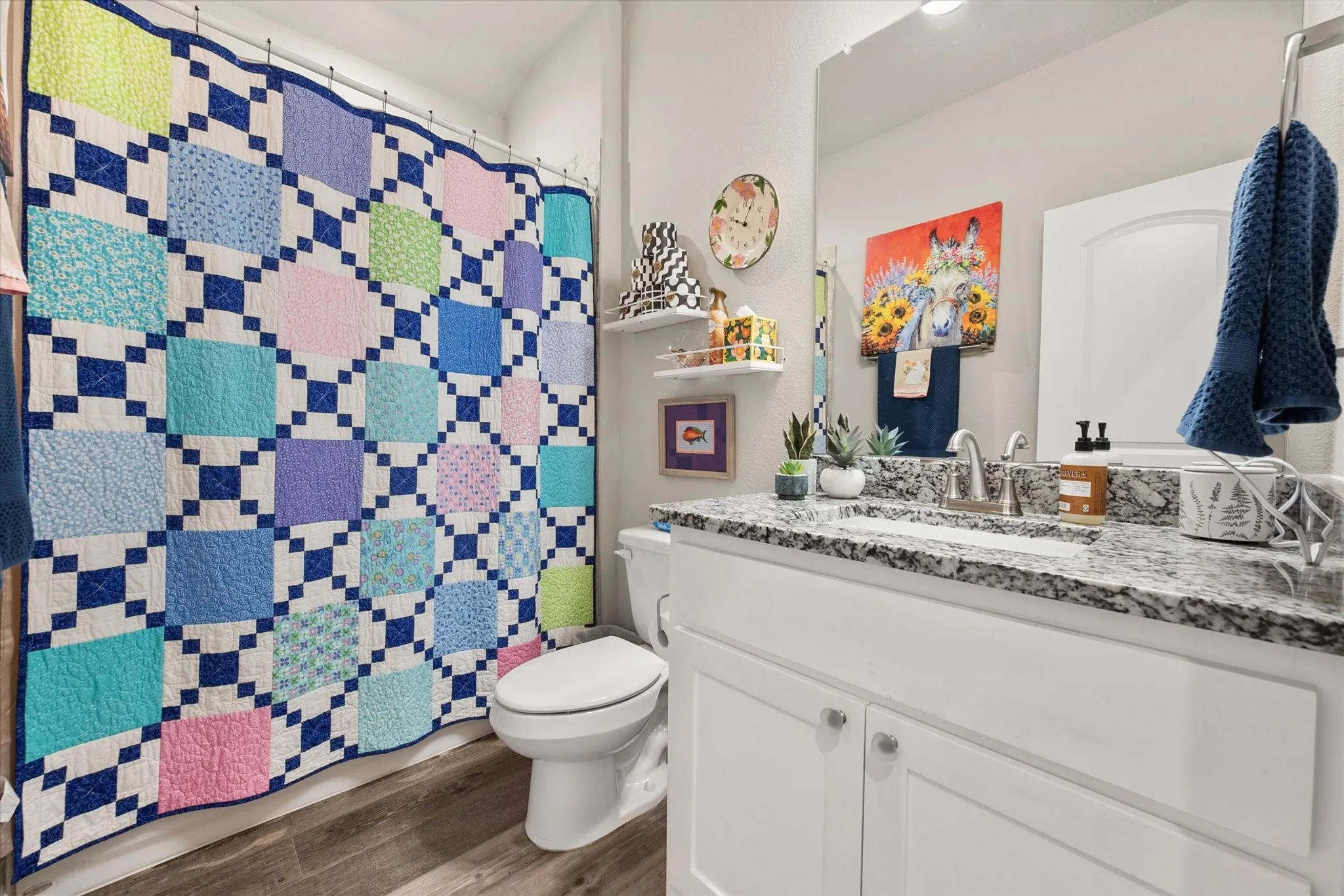 Single Family Residence For Sale in Ellis County , 1700 Prestwick Lane, Ennis, Texas 75119, 3 Bedroom, 2 Bathroom, 2 Garage spaces, 1,723 Sqft, built in 2022, mls#21391571, Real Estate Agent in Ennis, Homes For Sale in Ellis county, Homes For Sale in Ennis, Realtor in Ennis Texas, Real Estate Brokerage Independent Realty Texas, Luminita Cordes Realtor