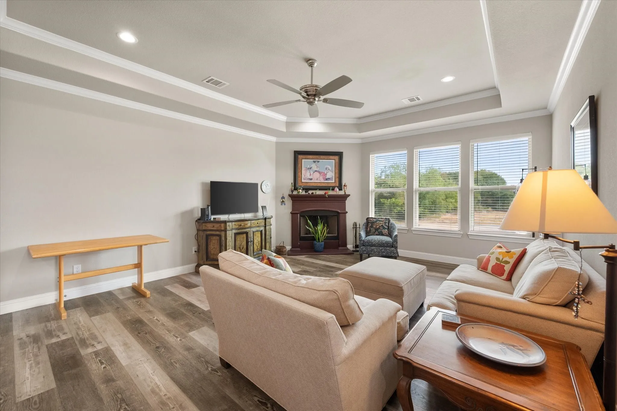 Single Family Residence For Sale in Ellis County , 1700 Prestwick Lane, Ennis, Texas 75119, 3 Bedroom, 2 Bathroom, 2 Garage spaces, 1,723 Sqft, built in 2022, mls#21391571, Real Estate Agent in Ennis, Homes For Sale in Ellis county, Homes For Sale in Ennis, Realtor in Ennis Texas, Real Estate Brokerage Independent Realty Texas, Luminita Cordes Realtor