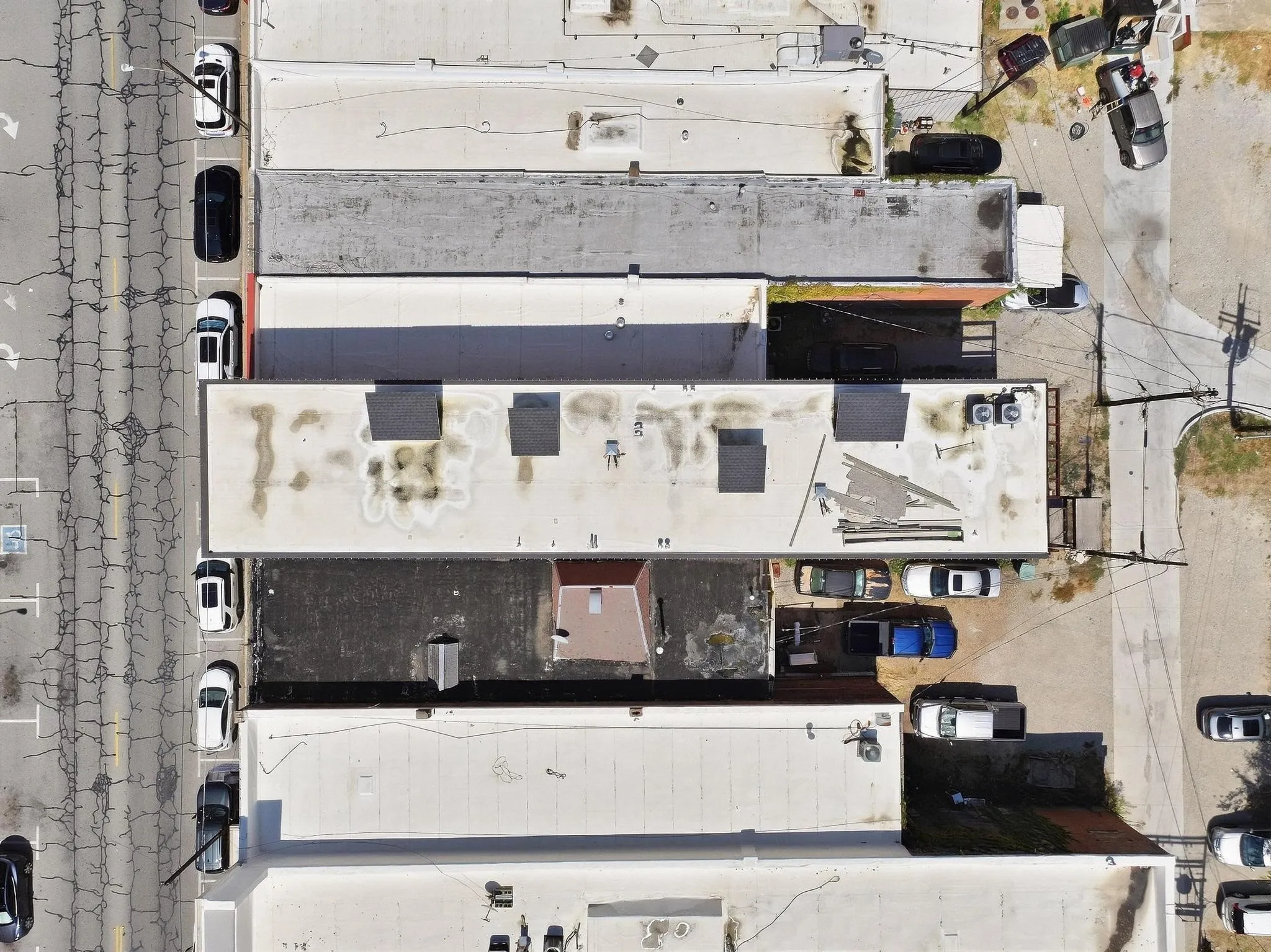 Retail For Sale in Grayson County , 213 N Travis Street, Sherman, Texas 75090, 0, 0, Garage spaces, 0 Sqft, built in 1953, mls#21391573, Real Estate Agent in Sherman, Homes For Sale in Grayson county, Homes For Sale in Sherman, Realtor in Sherman Texas, Real Estate Brokerage Independent Realty Texas, Luminita Cordes Realtor