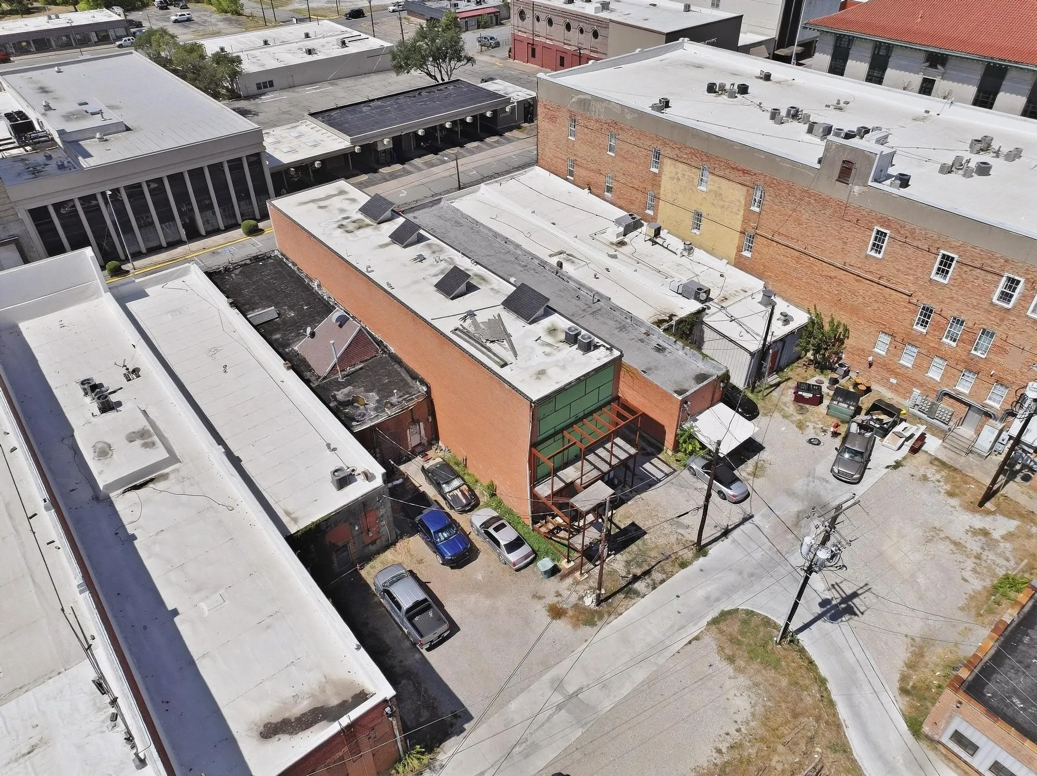 Retail For Sale in Grayson County , 213 N Travis Street, Sherman, Texas 75090, 0, 0, Garage spaces, 0 Sqft, built in 1953, mls#21391573, Real Estate Agent in Sherman, Homes For Sale in Grayson county, Homes For Sale in Sherman, Realtor in Sherman Texas, Real Estate Brokerage Independent Realty Texas, Luminita Cordes Realtor