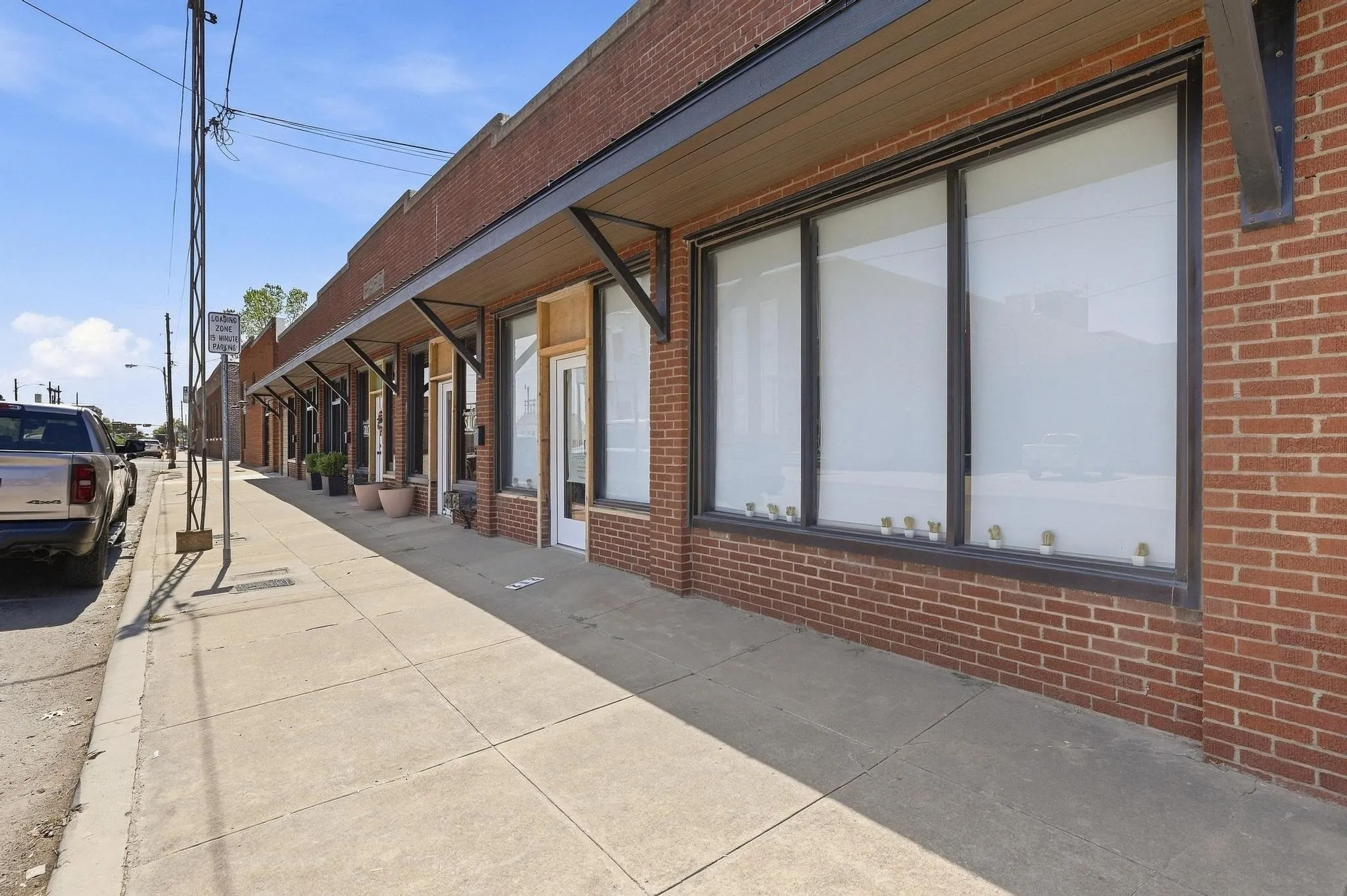 Retail For Sale in Grayson County , 202-221 N Walnut Street 202-21, Sherman, Texas 75090, 0, 0, Garage spaces, 0 Sqft, built in 1920, mls#21391584, Real Estate Agent in Sherman, Homes For Sale in Grayson county, Homes For Sale in Sherman, Realtor in Sherman Texas, Real Estate Brokerage Independent Realty Texas, Luminita Cordes Realtor