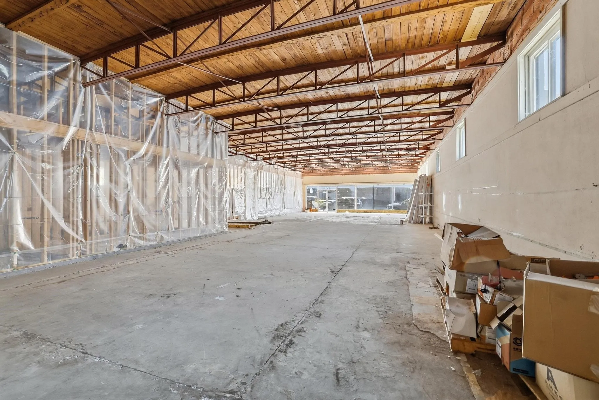 Retail For Sale in Grayson County , 211 W Lamar Street, Sherman, Texas 75090, 0, 0, Garage spaces, 0 Sqft, built in 1940, mls#21391608, Real Estate Agent in Sherman, Homes For Sale in Grayson county, Homes For Sale in Sherman, Realtor in Sherman Texas, Real Estate Brokerage Independent Realty Texas, Luminita Cordes Realtor