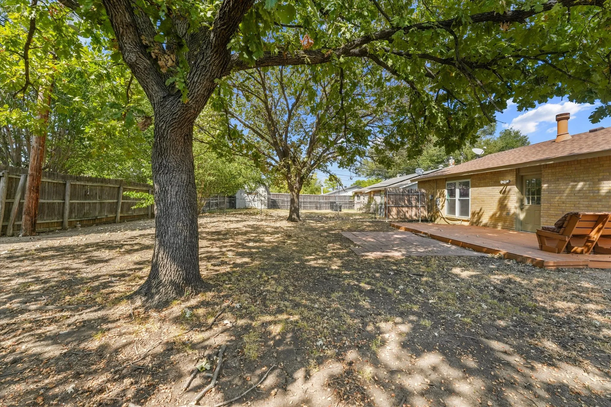 Single Family Residence For Sale in Tarrant County , 6429 Yarmouth Avenue, North Richland Hills, Texas 76182, 3 Bedroom, 2 Bathroom, 1 Garage spaces, 1,288 Sqft, built in 1977, mls#21391606, Real Estate Agent in North Richland Hills, Homes For Sale in Tarrant county, Homes For Sale in North Richland Hills, Realtor in North Richland Hills Texas, Real Estate Brokerage Independent Realty Texas, Luminita Cordes Realtor