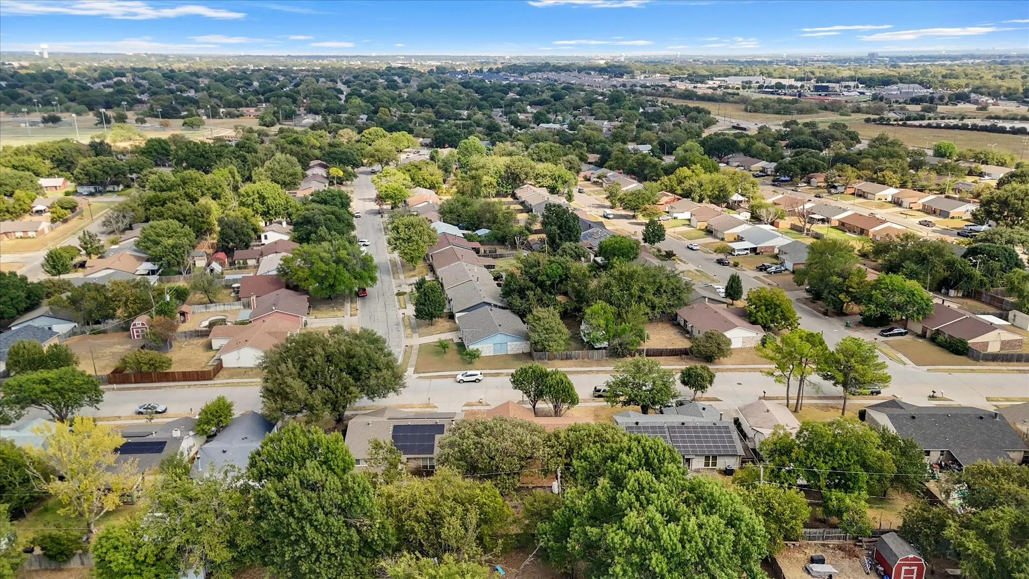 Single Family Residence For Sale in Tarrant County , 6429 Yarmouth Avenue, North Richland Hills, Texas 76182, 3 Bedroom, 2 Bathroom, 1 Garage spaces, 1,288 Sqft, built in 1977, mls#21391606, Real Estate Agent in North Richland Hills, Homes For Sale in Tarrant county, Homes For Sale in North Richland Hills, Realtor in North Richland Hills Texas, Real Estate Brokerage Independent Realty Texas, Luminita Cordes Realtor
