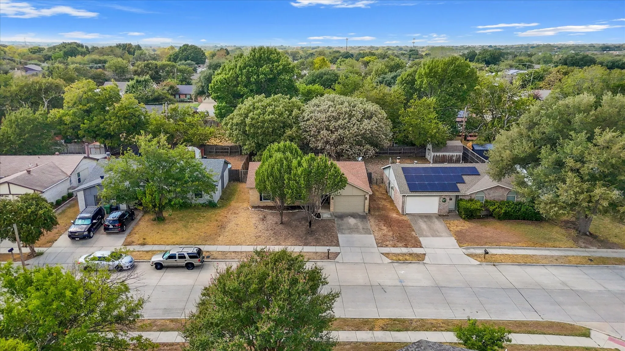 Single Family Residence For Sale in Tarrant County , 6429 Yarmouth Avenue, North Richland Hills, Texas 76182, 3 Bedroom, 2 Bathroom, 1 Garage spaces, 1,288 Sqft, built in 1977, mls#21391606, Real Estate Agent in North Richland Hills, Homes For Sale in Tarrant county, Homes For Sale in North Richland Hills, Realtor in North Richland Hills Texas, Real Estate Brokerage Independent Realty Texas, Luminita Cordes Realtor