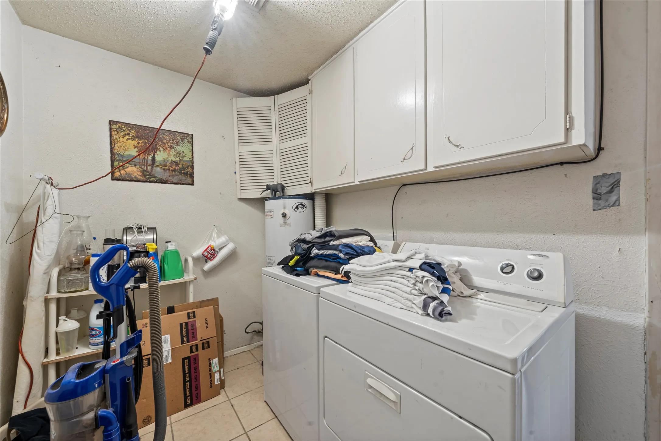 Single Family Residence For Sale in Mc Lennan County , 1815 Mahalia Drive, Waco, Texas 76705, 3 Bedroom, 2 Bathroom, 2 Garage spaces, 2,647 Sqft, built in 1966, mls#21390124, Real Estate Agent in Waco, Homes For Sale in Mc Lennan county, Homes For Sale in Waco, Realtor in Waco Texas, Real Estate Brokerage Independent Realty Texas, Luminita Cordes Realtor