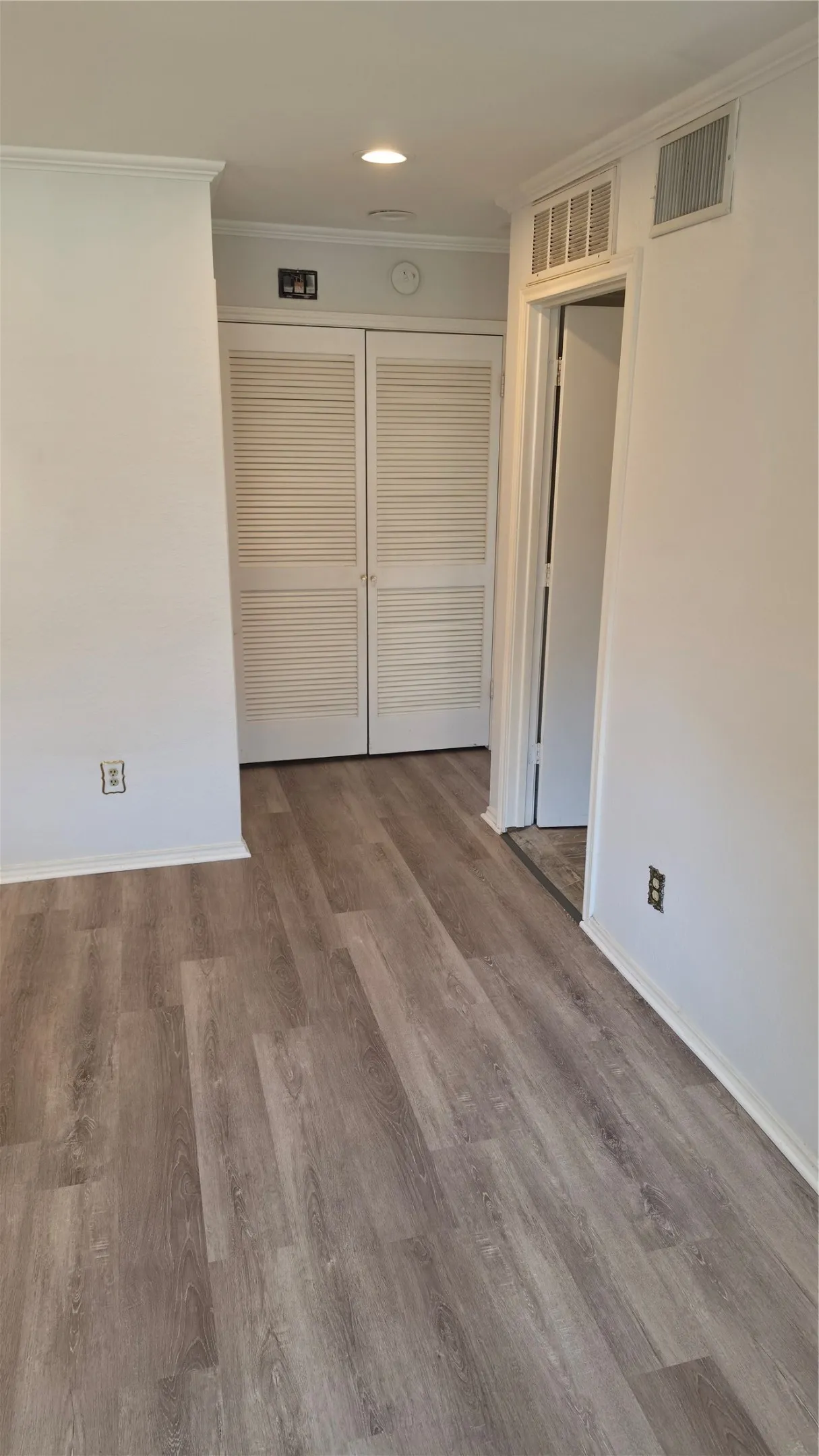 Laundry with Doors closed