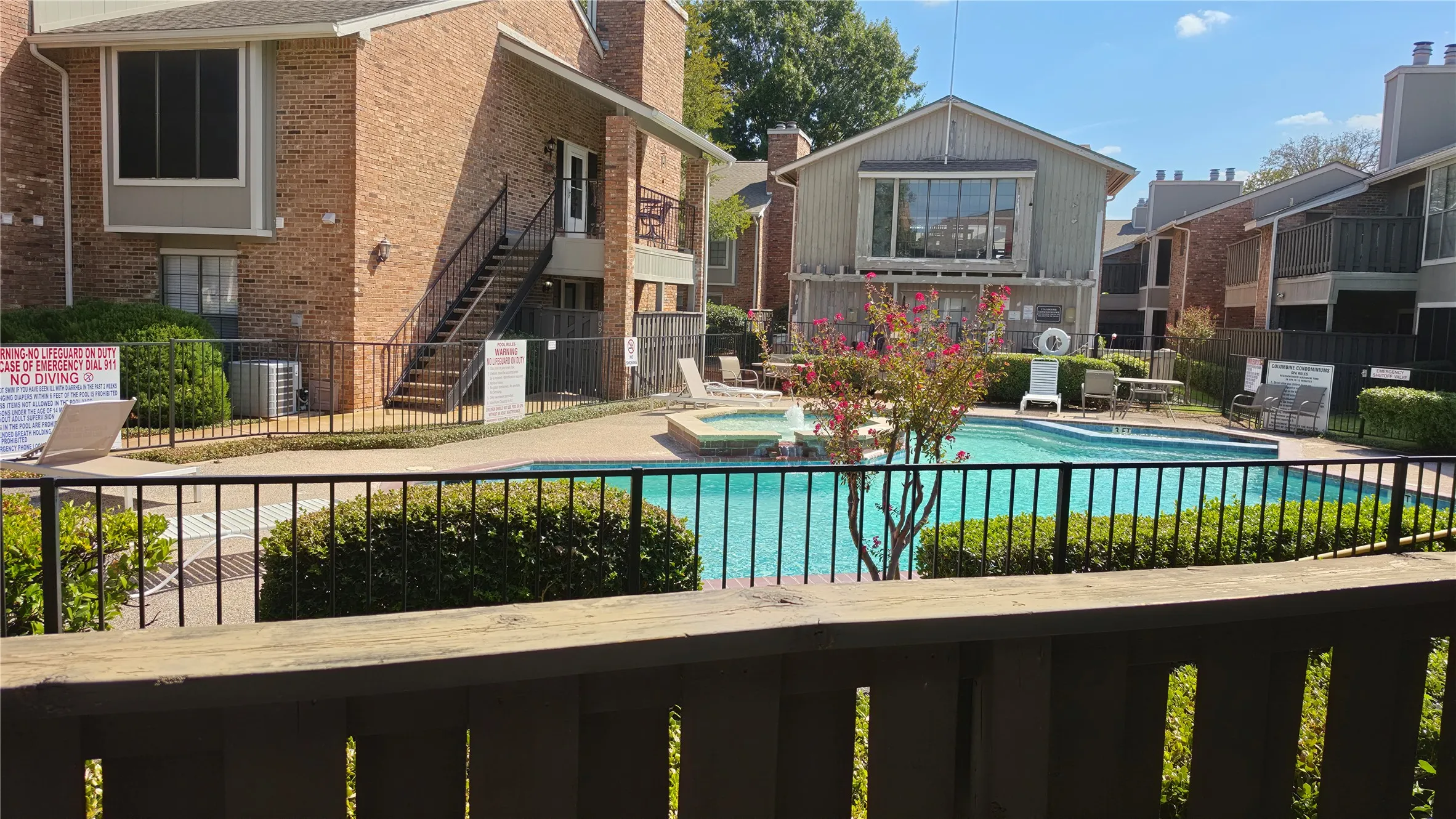 Condominium For Rent in Tarrant County , 2733 Silver Creek Drive 104, Arlington, Texas 76006, 2 Bedroom, 1 Bathroom, Garage spaces, 952 Sqft, built in 1983, mls#21391630, Real Estate Agent in Arlington, Homes For Rent in Tarrant county, Homes For Rent in Arlington, Realtor in Arlington Texas, Real Estate Brokerage Independent Realty Texas, Luminita Cordes Realtor