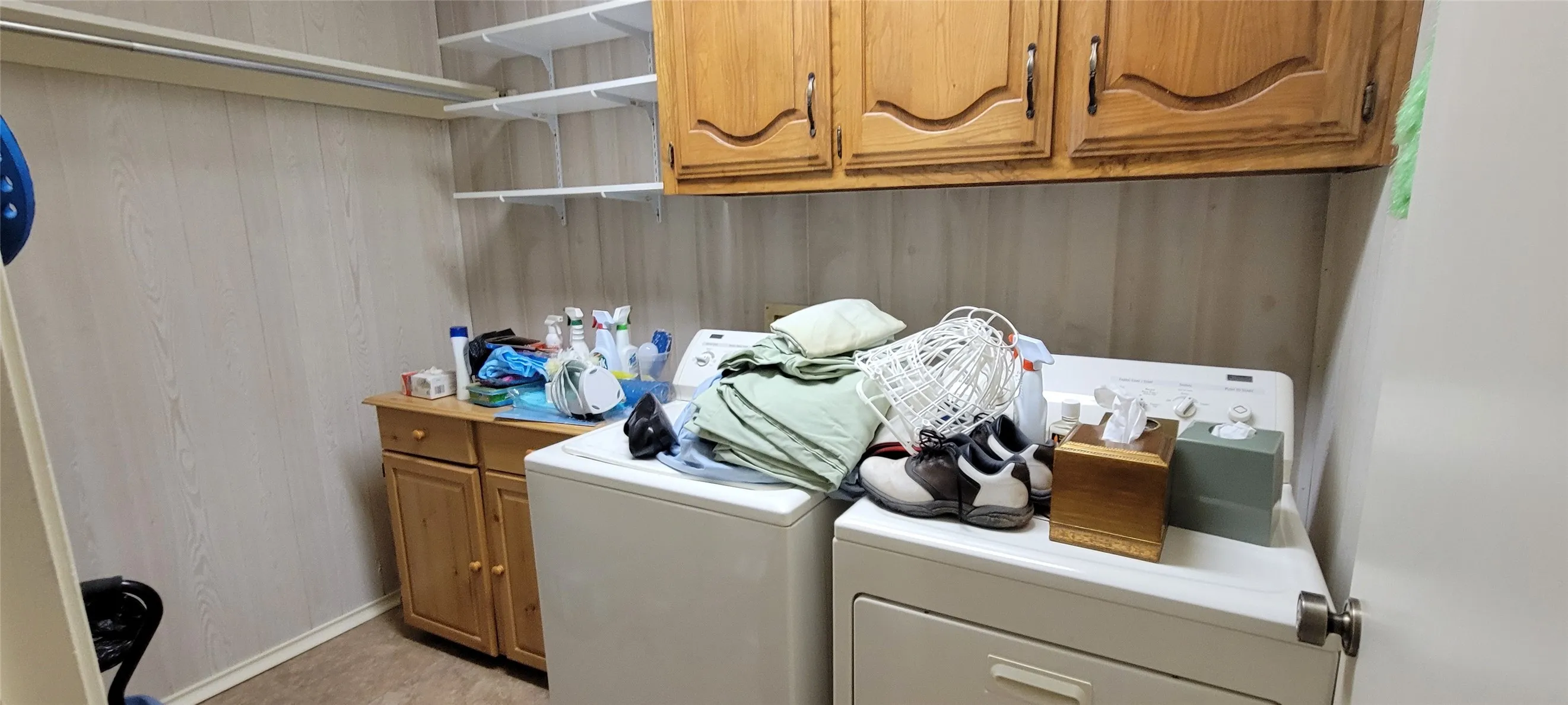 Single Family Residence For Sale in Dallas County , 1102 Morningstar Trail, Richardson, Texas 75081, 4 Bedroom, 3 Bathroom, 2 Garage spaces, 2,216 Sqft, built in 1978, mls#21383856, Real Estate Agent in Richardson, Homes For Sale in Dallas county, Homes For Sale in Richardson, Realtor in Richardson Texas, Real Estate Brokerage Independent Realty Texas, Luminita Cordes Realtor