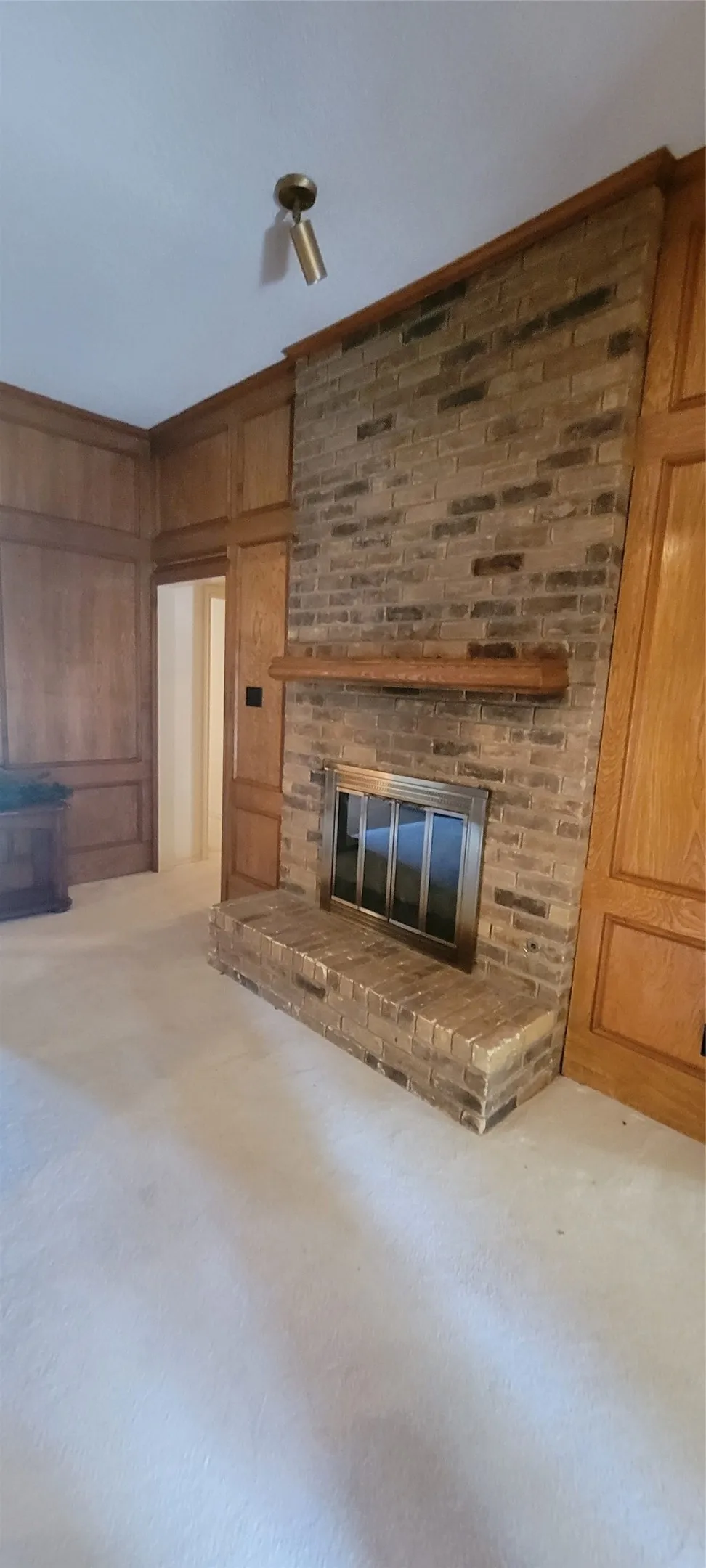 Single Family Residence For Sale in Dallas County , 1102 Morningstar Trail, Richardson, Texas 75081, 4 Bedroom, 3 Bathroom, 2 Garage spaces, 2,216 Sqft, built in 1978, mls#21383856, Real Estate Agent in Richardson, Homes For Sale in Dallas county, Homes For Sale in Richardson, Realtor in Richardson Texas, Real Estate Brokerage Independent Realty Texas, Luminita Cordes Realtor