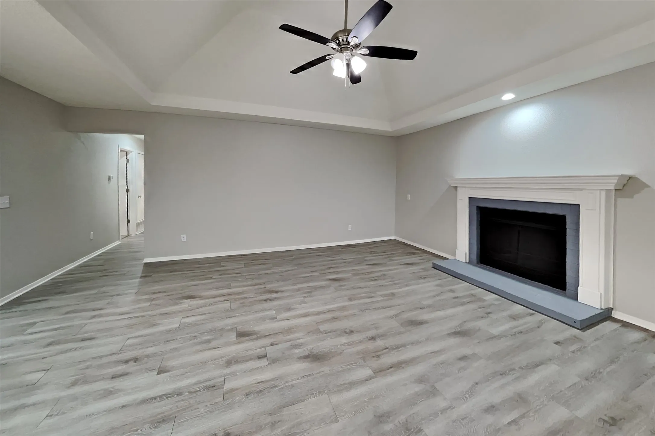 Single Family Residence For Rent in Tarrant County , 1506 Warwick Drive, Mansfield, Texas 76063, 3 Bedroom, 2 Bathroom, 2 Garage spaces, 1,531 Sqft, built in 1986, mls#21391638, Real Estate Agent in Mansfield, Homes For Rent in Tarrant county, Homes For Rent in Mansfield, Realtor in Mansfield Texas, Real Estate Brokerage Independent Realty Texas, Luminita Cordes Realtor