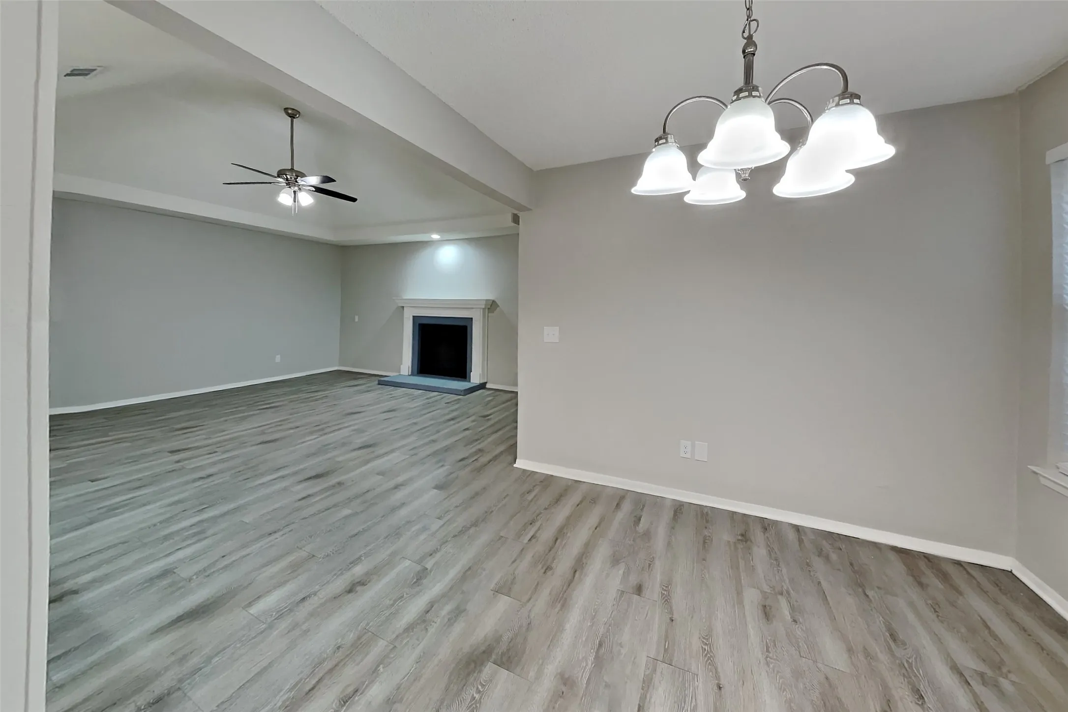 Single Family Residence For Rent in Tarrant County , 1506 Warwick Drive, Mansfield, Texas 76063, 3 Bedroom, 2 Bathroom, 2 Garage spaces, 1,531 Sqft, built in 1986, mls#21391638, Real Estate Agent in Mansfield, Homes For Rent in Tarrant county, Homes For Rent in Mansfield, Realtor in Mansfield Texas, Real Estate Brokerage Independent Realty Texas, Luminita Cordes Realtor