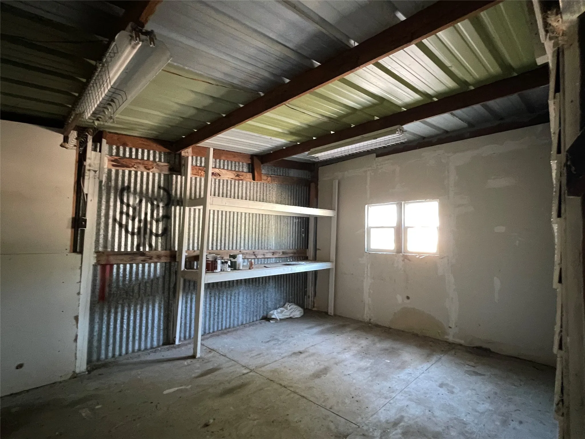 Single Family Residence For Sale in Hunt County , 9315 LYNDA Lane, Hawk Cove, Texas 75474, 3 Bedroom, 2 Bathroom, 1 Garage spaces, 1,200 Sqft, built in 2023, mls#21391636, Real Estate Agent in Hawk Cove, Homes For Sale in Hunt county, Homes For Sale in Hawk Cove, Realtor in Hawk Cove Texas, Real Estate Brokerage Independent Realty Texas, Luminita Cordes Realtor