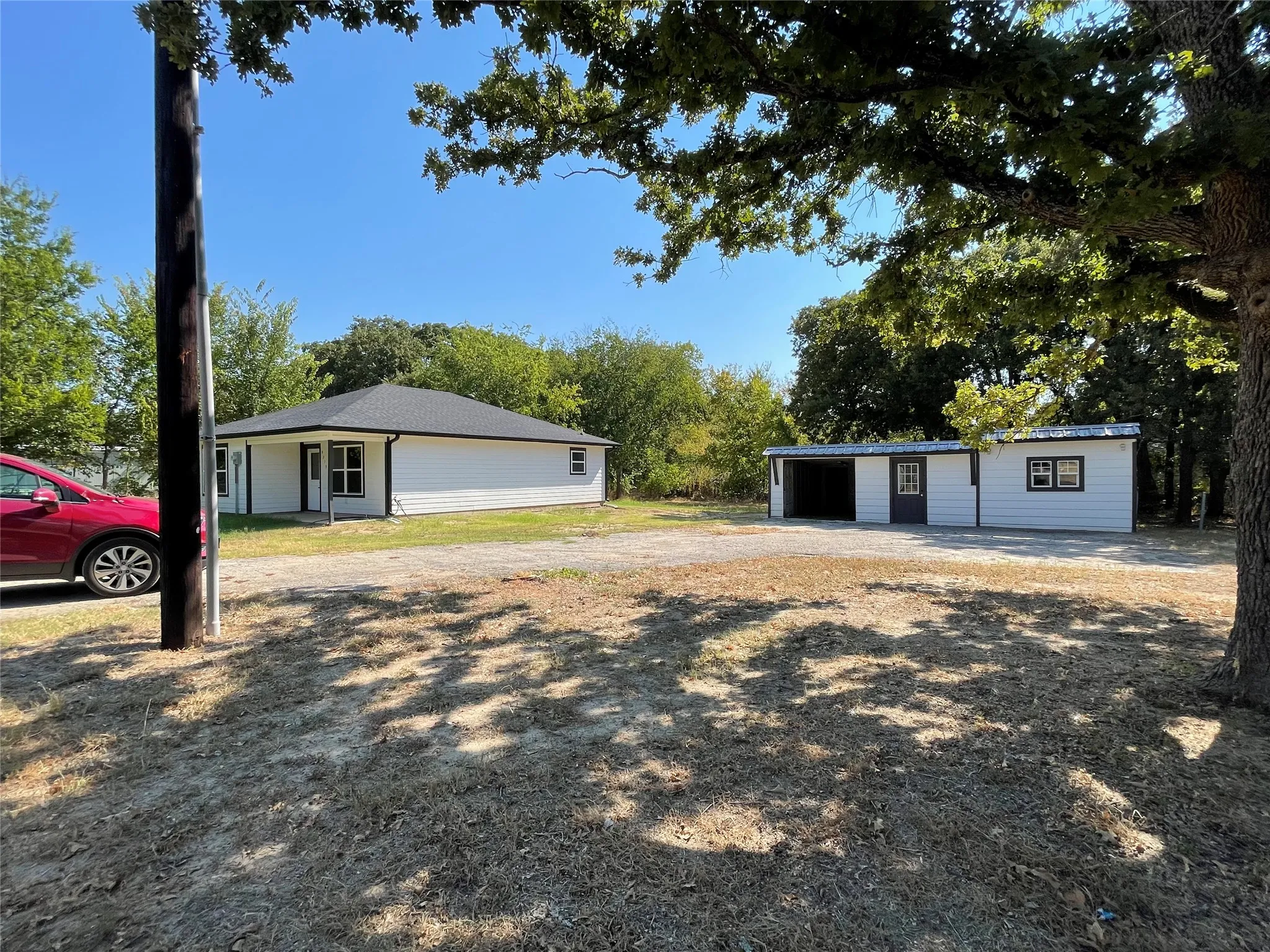 Single Family Residence For Sale in Hunt County , 9315 LYNDA Lane, Hawk Cove, Texas 75474, 3 Bedroom, 2 Bathroom, 1 Garage spaces, 1,200 Sqft, built in 2023, mls#21391636, Real Estate Agent in Hawk Cove, Homes For Sale in Hunt county, Homes For Sale in Hawk Cove, Realtor in Hawk Cove Texas, Real Estate Brokerage Independent Realty Texas, Luminita Cordes Realtor